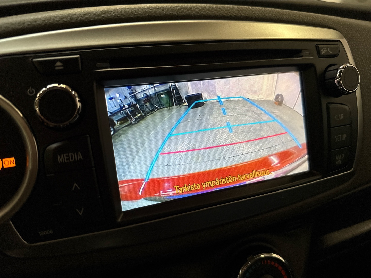 TOYOTA Yaris 2013