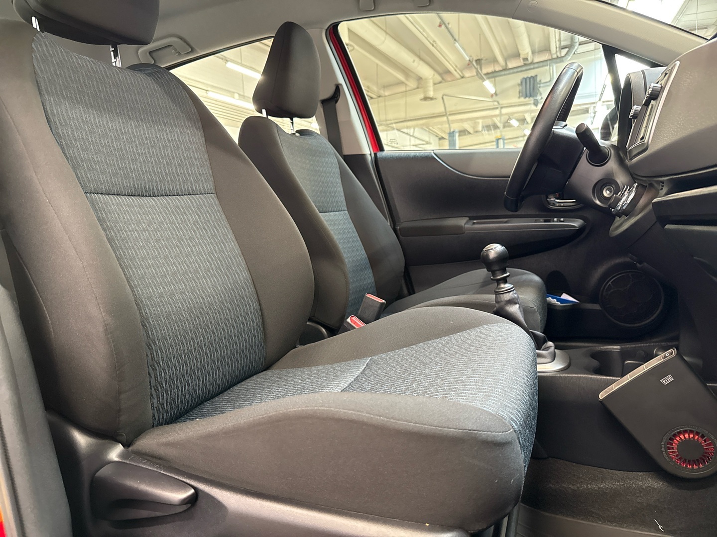 TOYOTA Yaris 2013