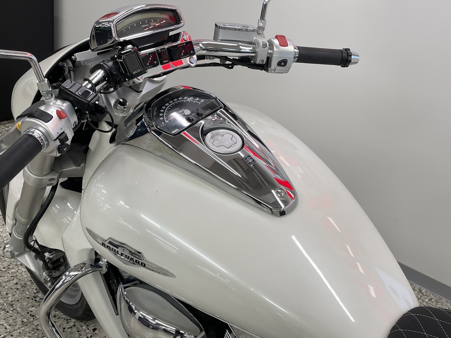SUZUKI INTRUDER 2007