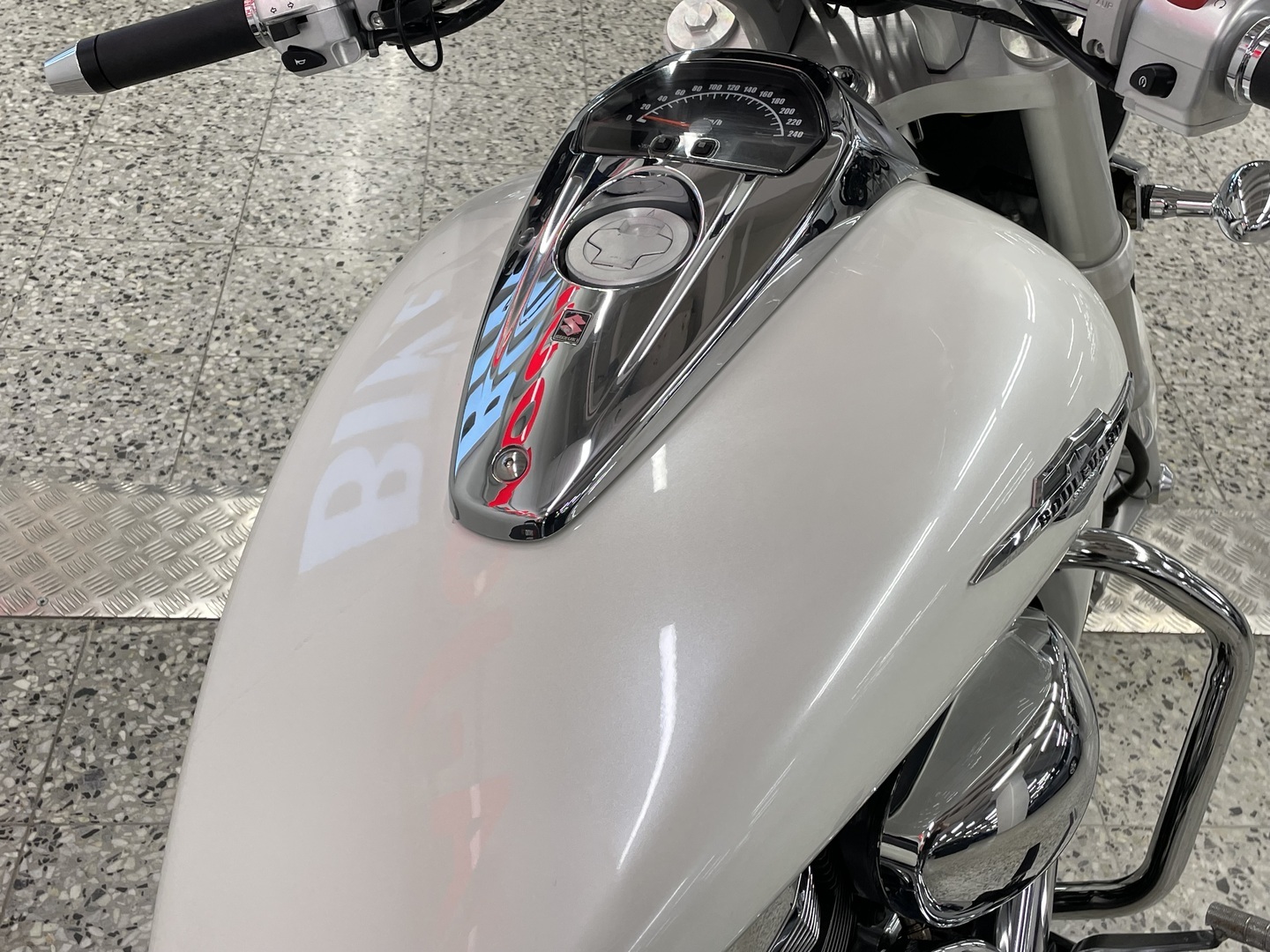 SUZUKI INTRUDER 2007