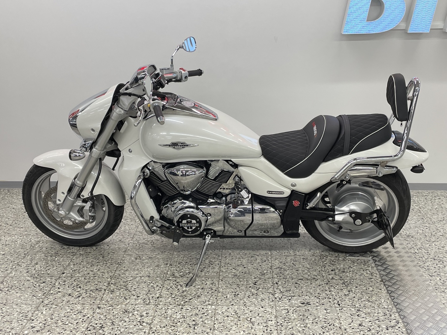 SUZUKI INTRUDER 2007