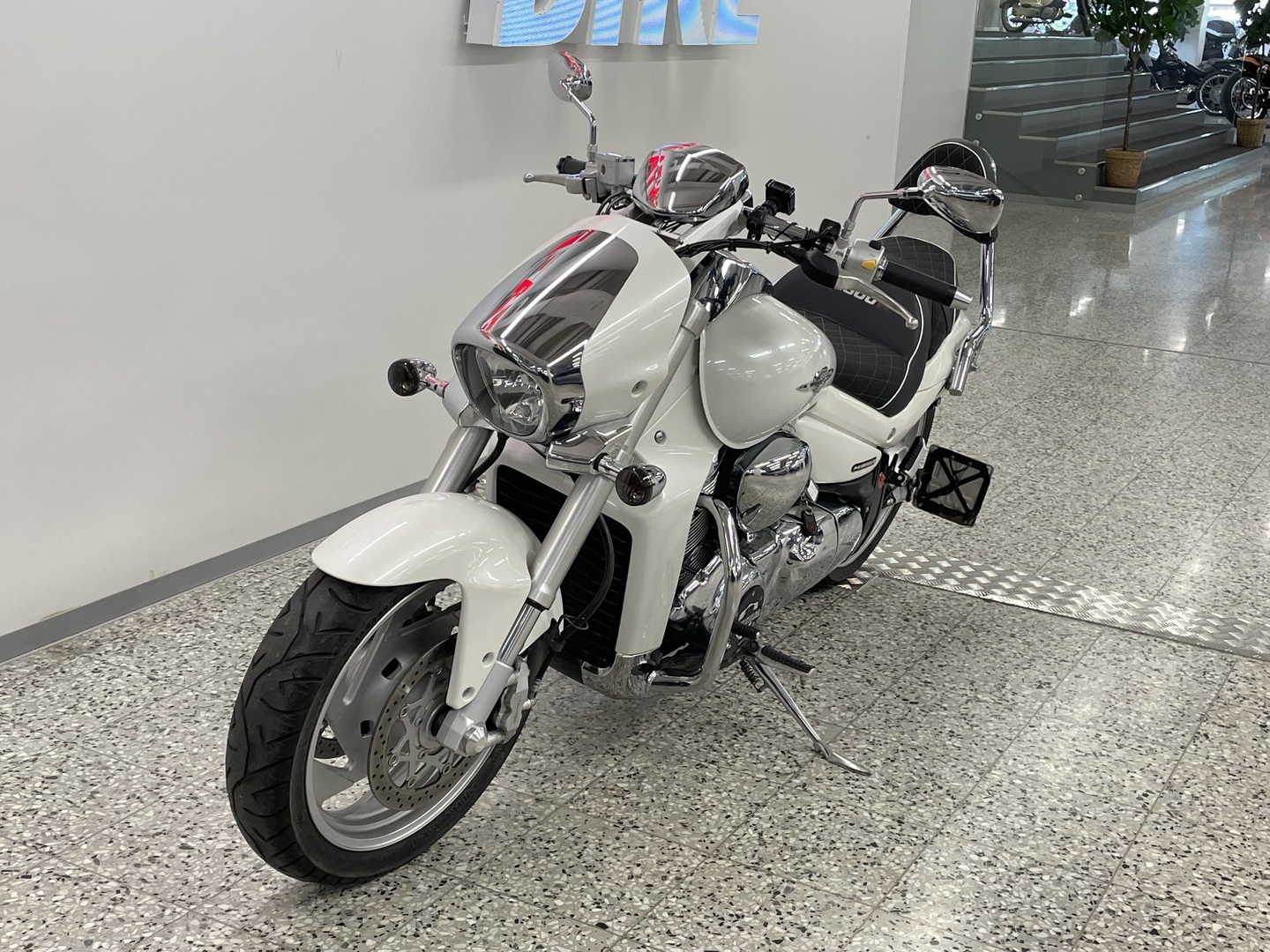 SUZUKI INTRUDER 2007