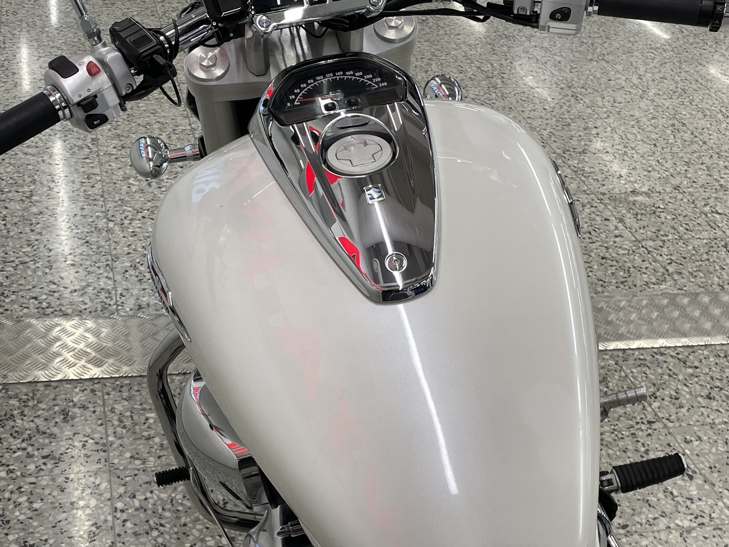 SUZUKI INTRUDER 2007