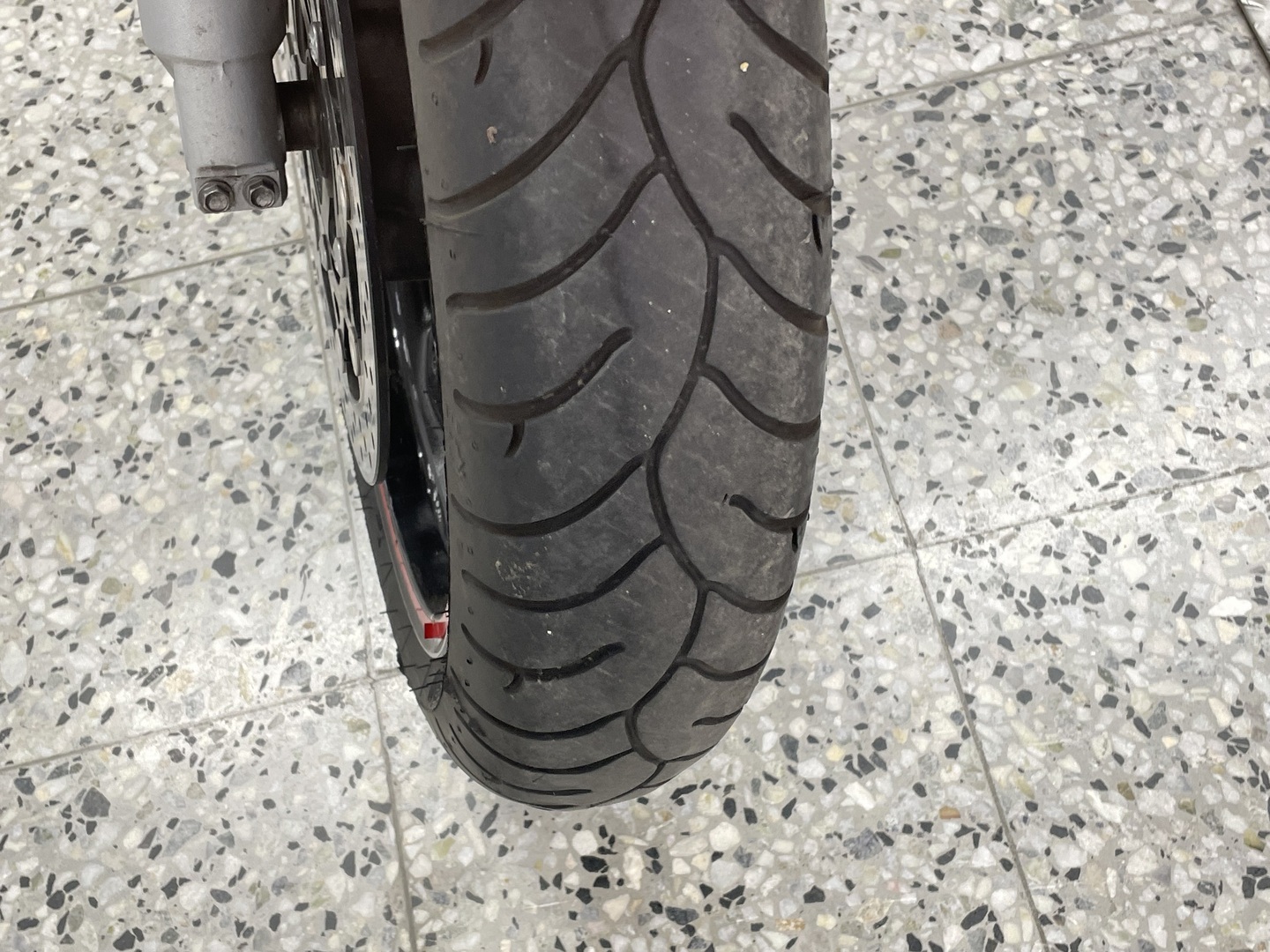 SUZUKI GSR 2008
