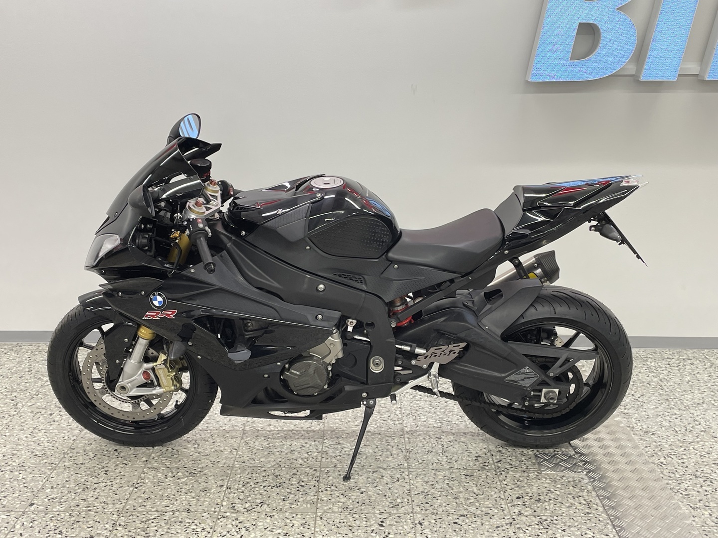 BMW S 2013