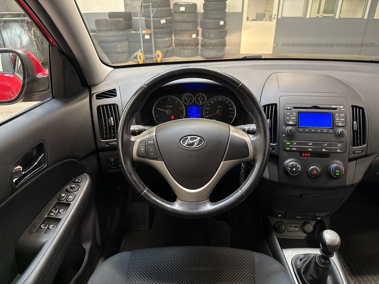 HYUNDAI i30 2010