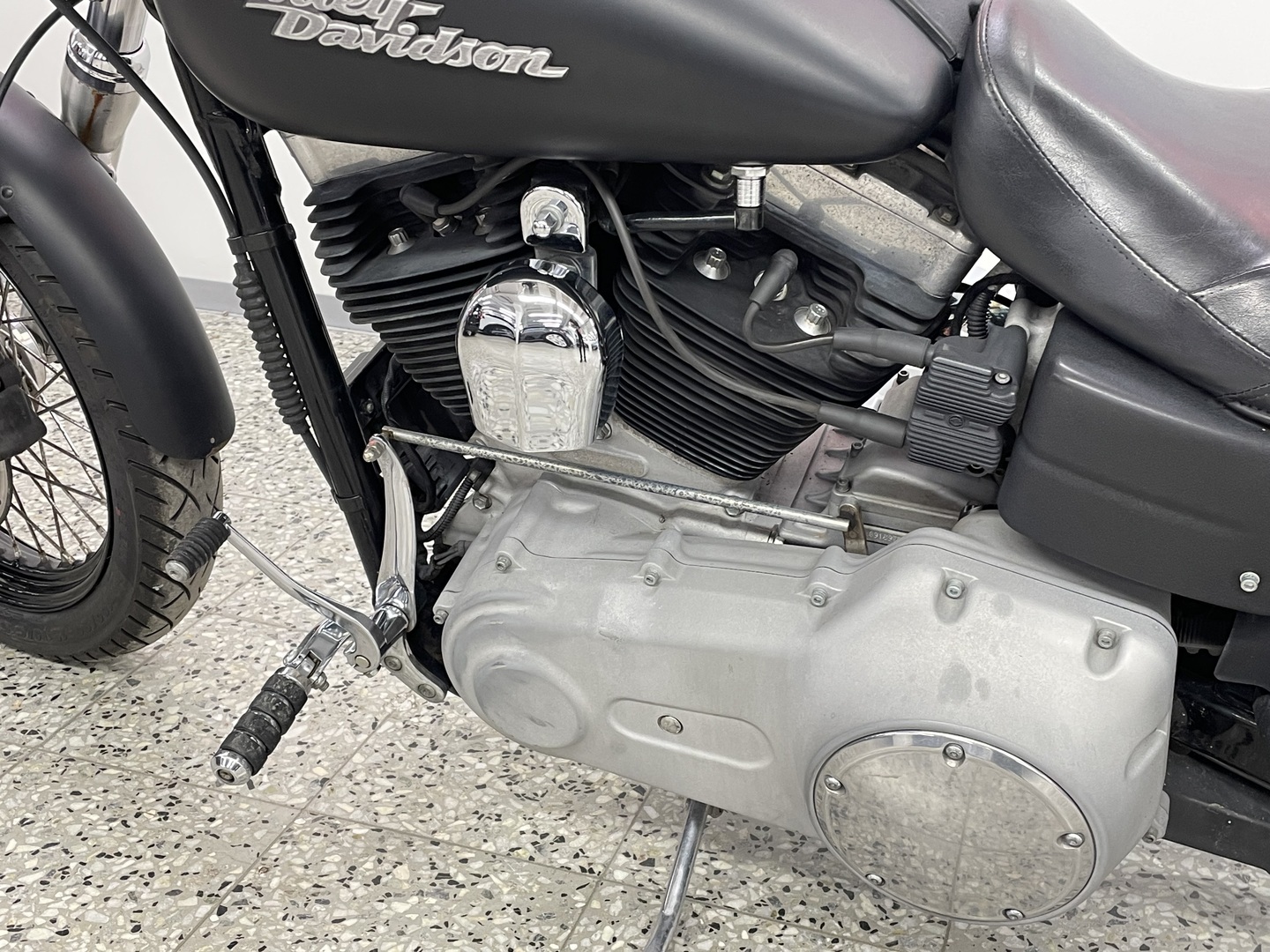 HARLEY-DAVIDSON DYNA 2010