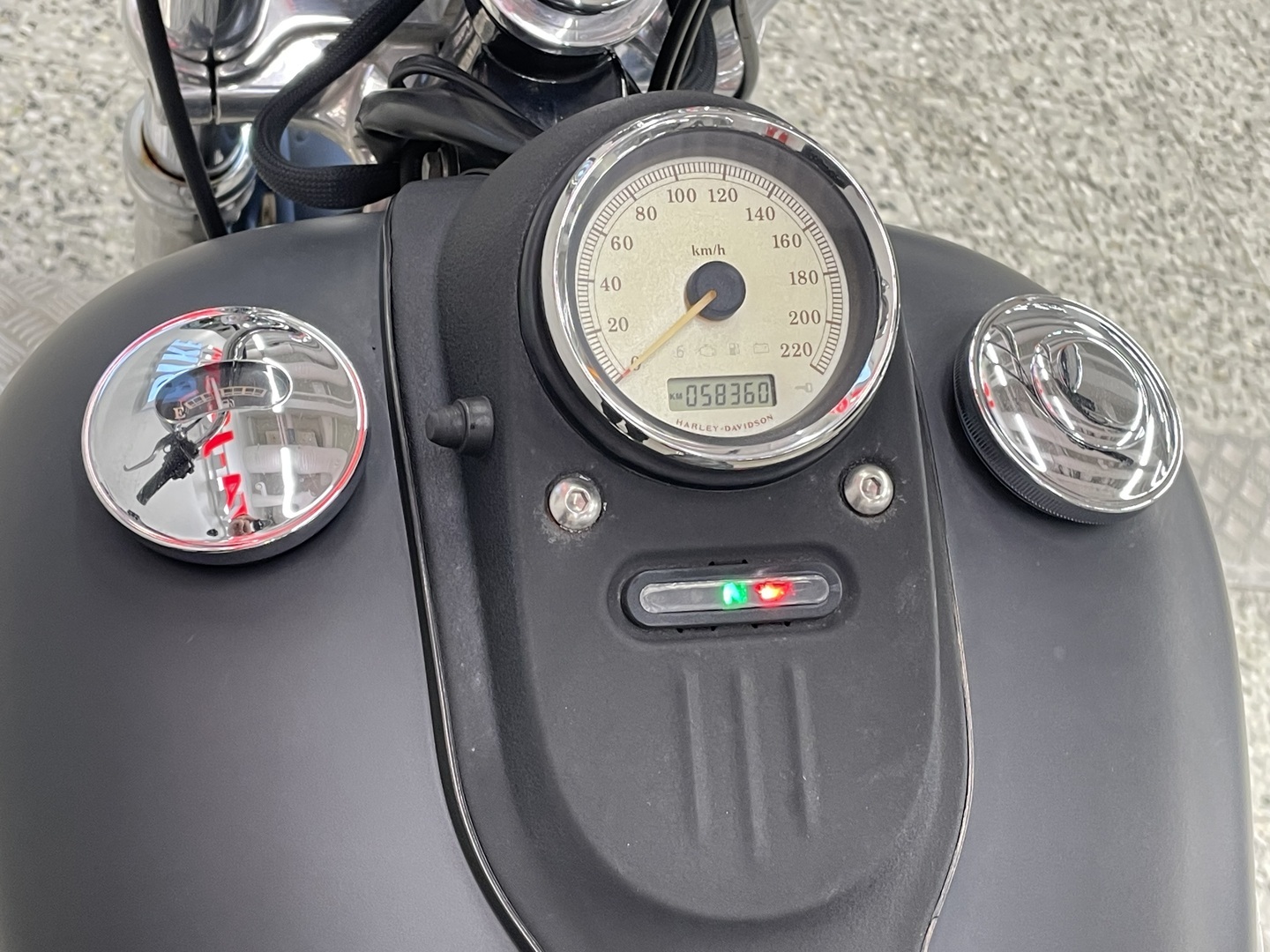 HARLEY-DAVIDSON DYNA 2010