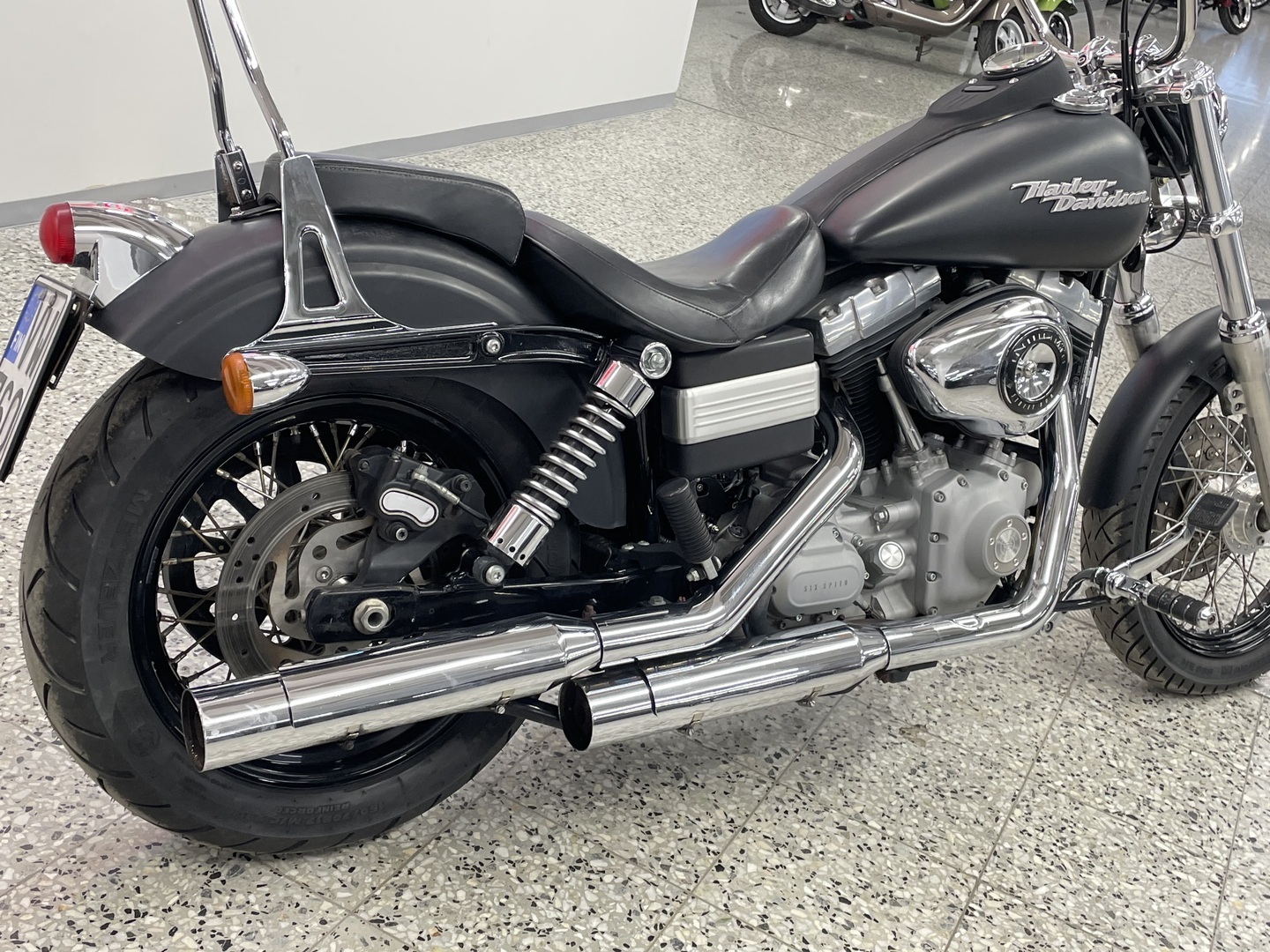 HARLEY-DAVIDSON DYNA 2010