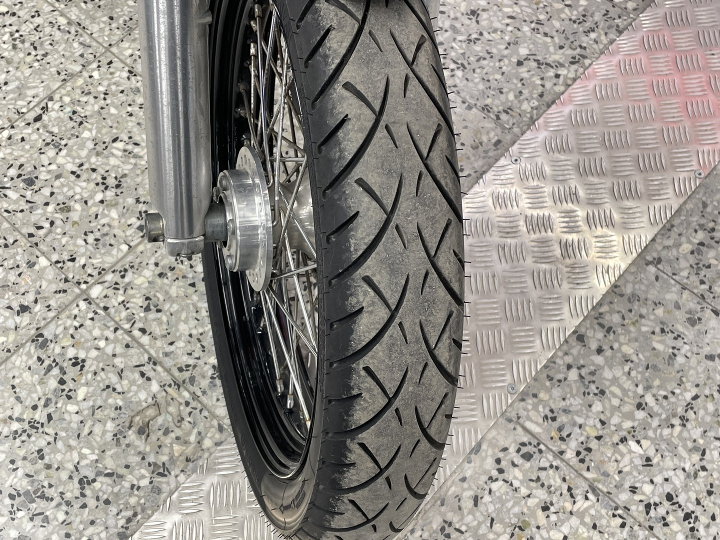 HARLEY-DAVIDSON DYNA 2010