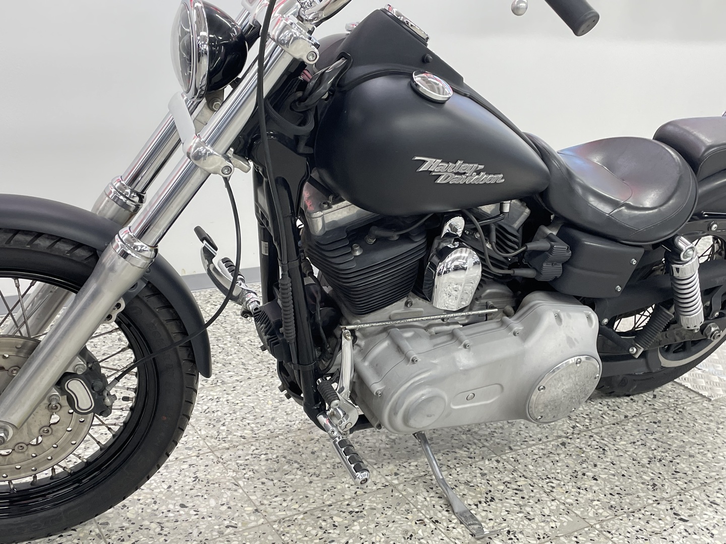 HARLEY-DAVIDSON DYNA 2010