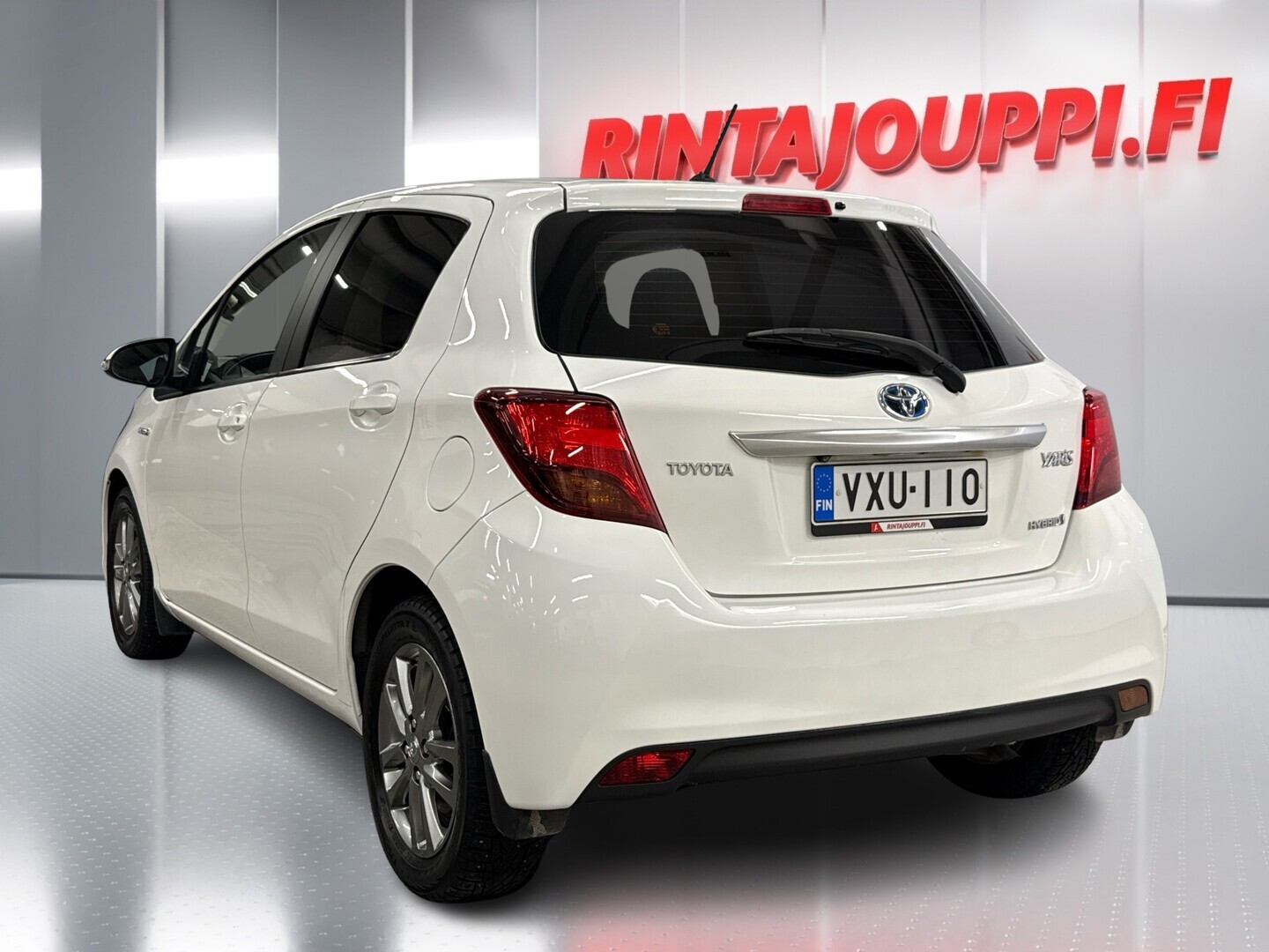 TOYOTA Yaris 2015
