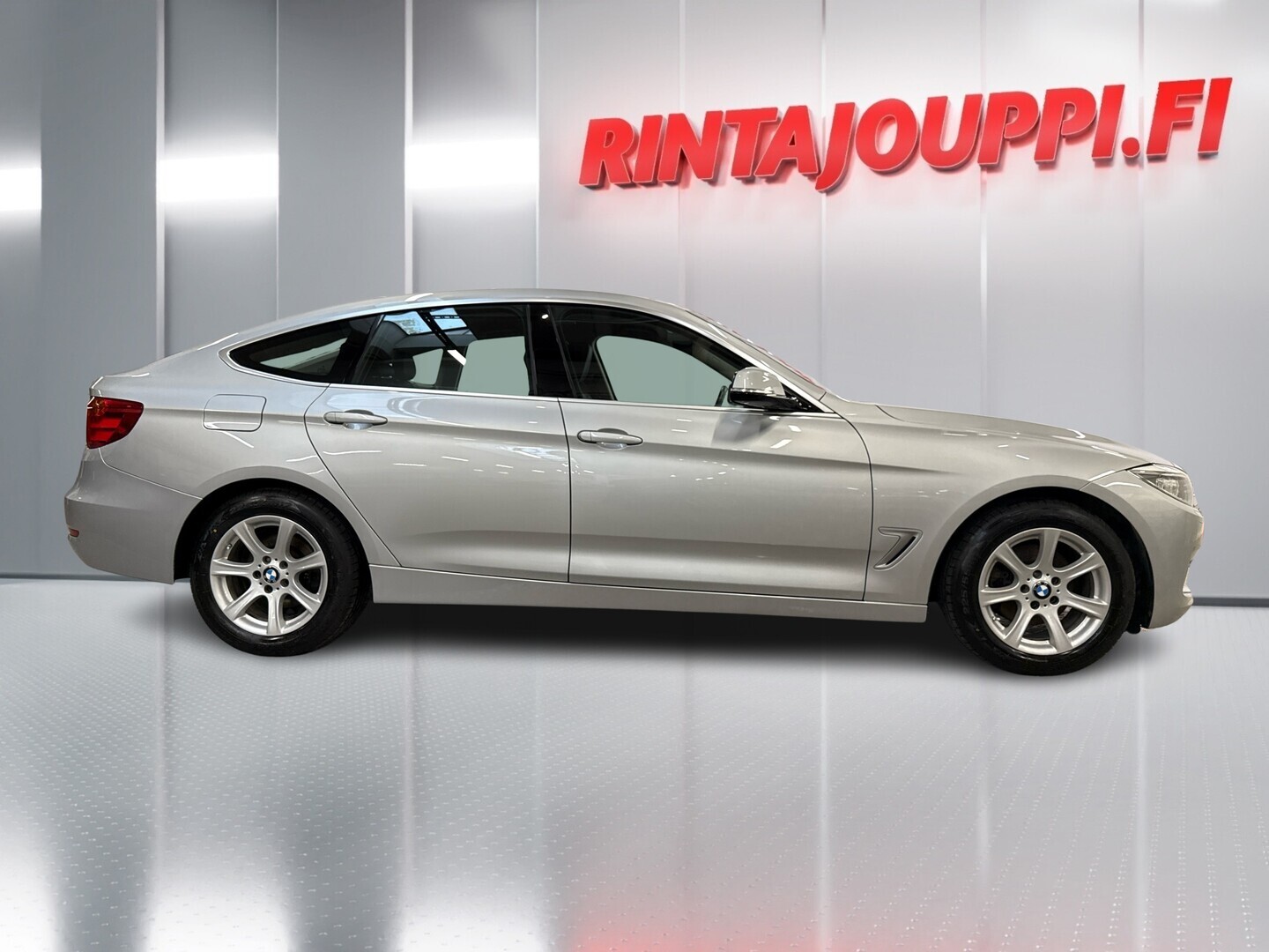 BMW 320 Gran Turismo 2017