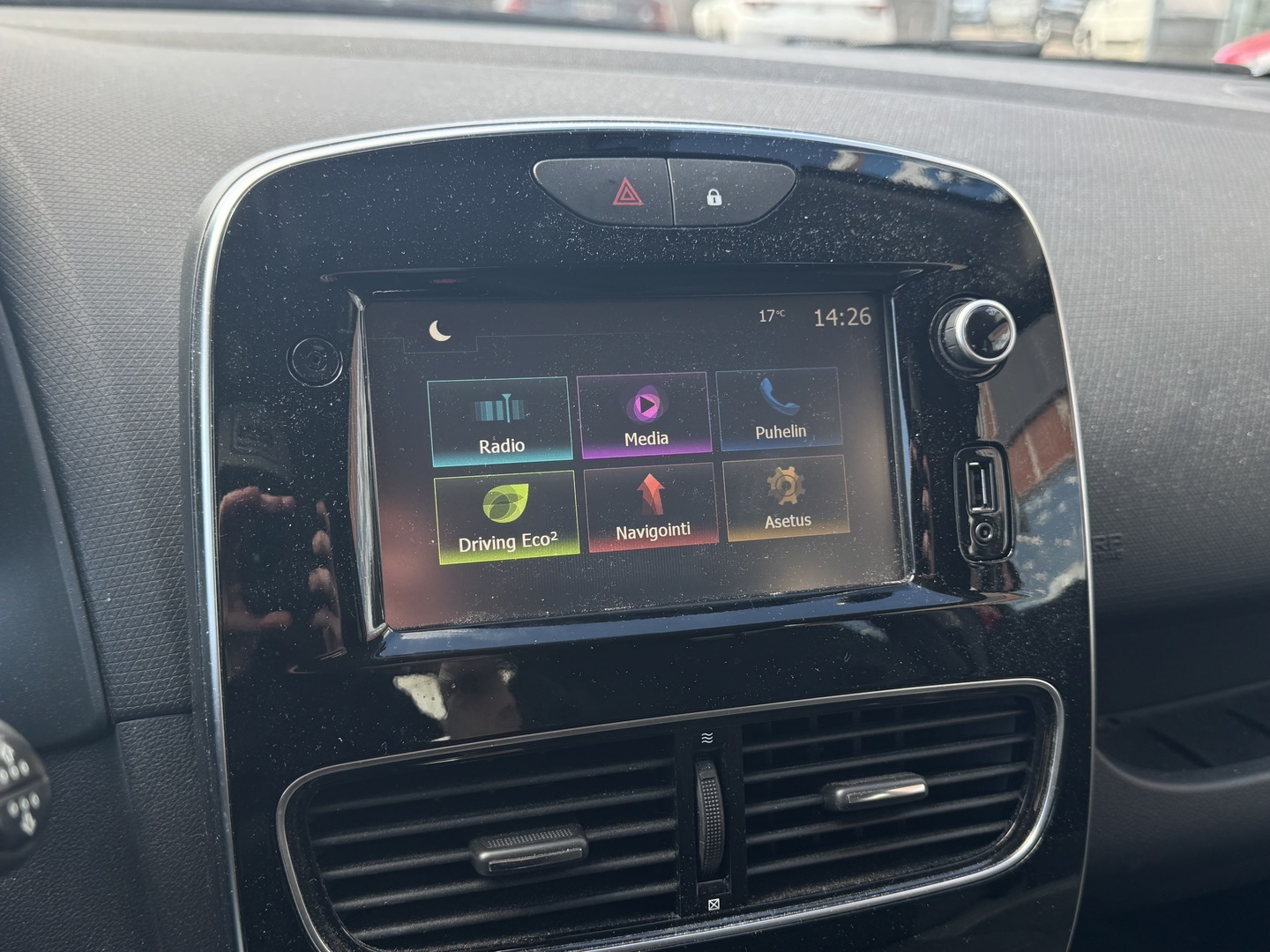 RENAULT Clio 2017