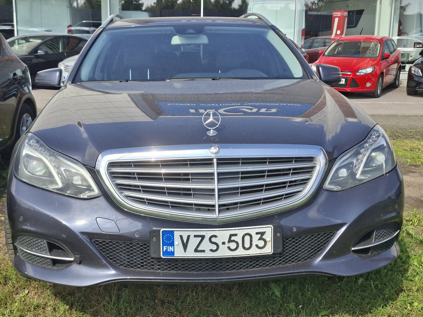 MERCEDES-BENZ E 2013