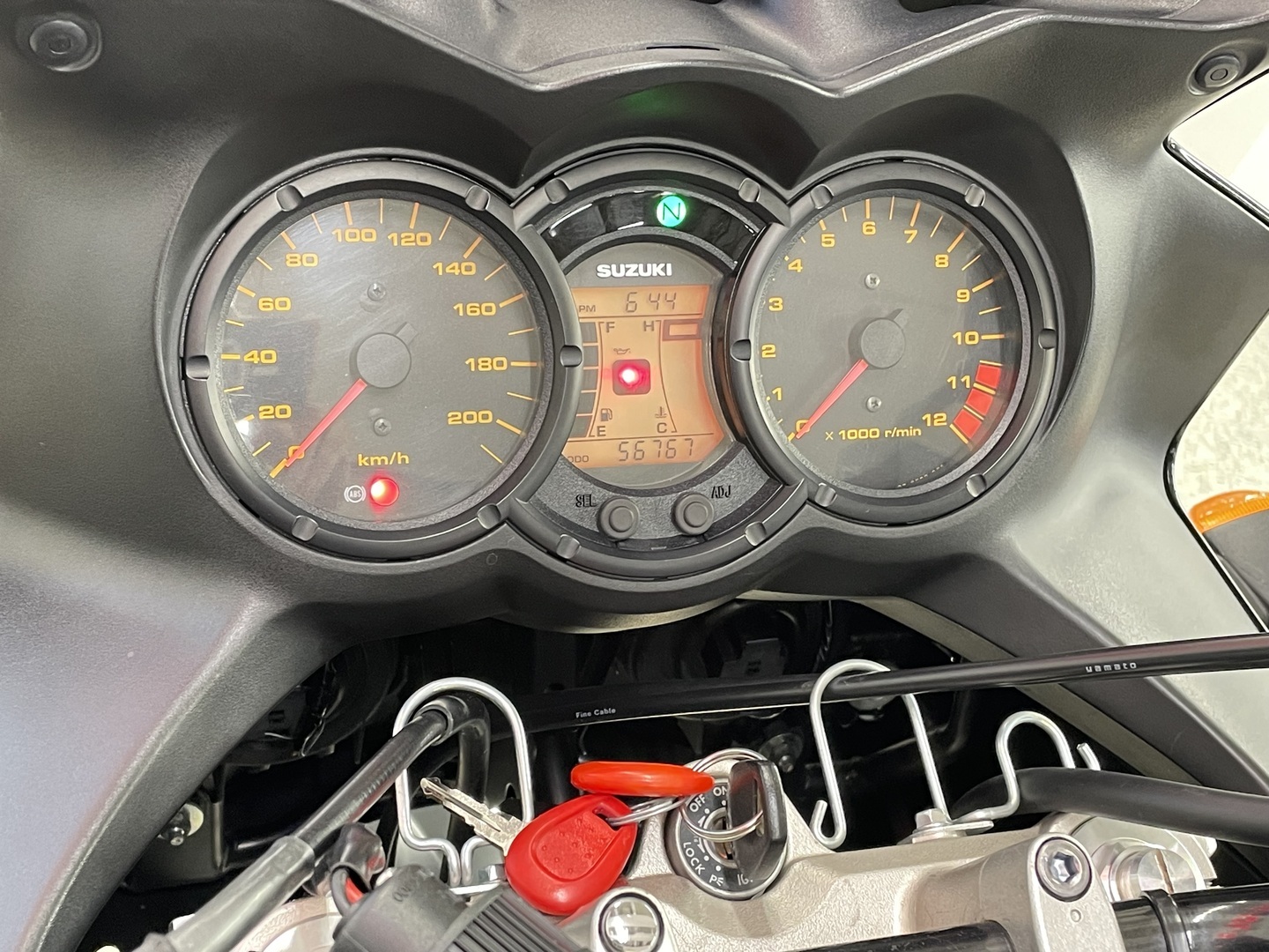 SUZUKI DL 2008