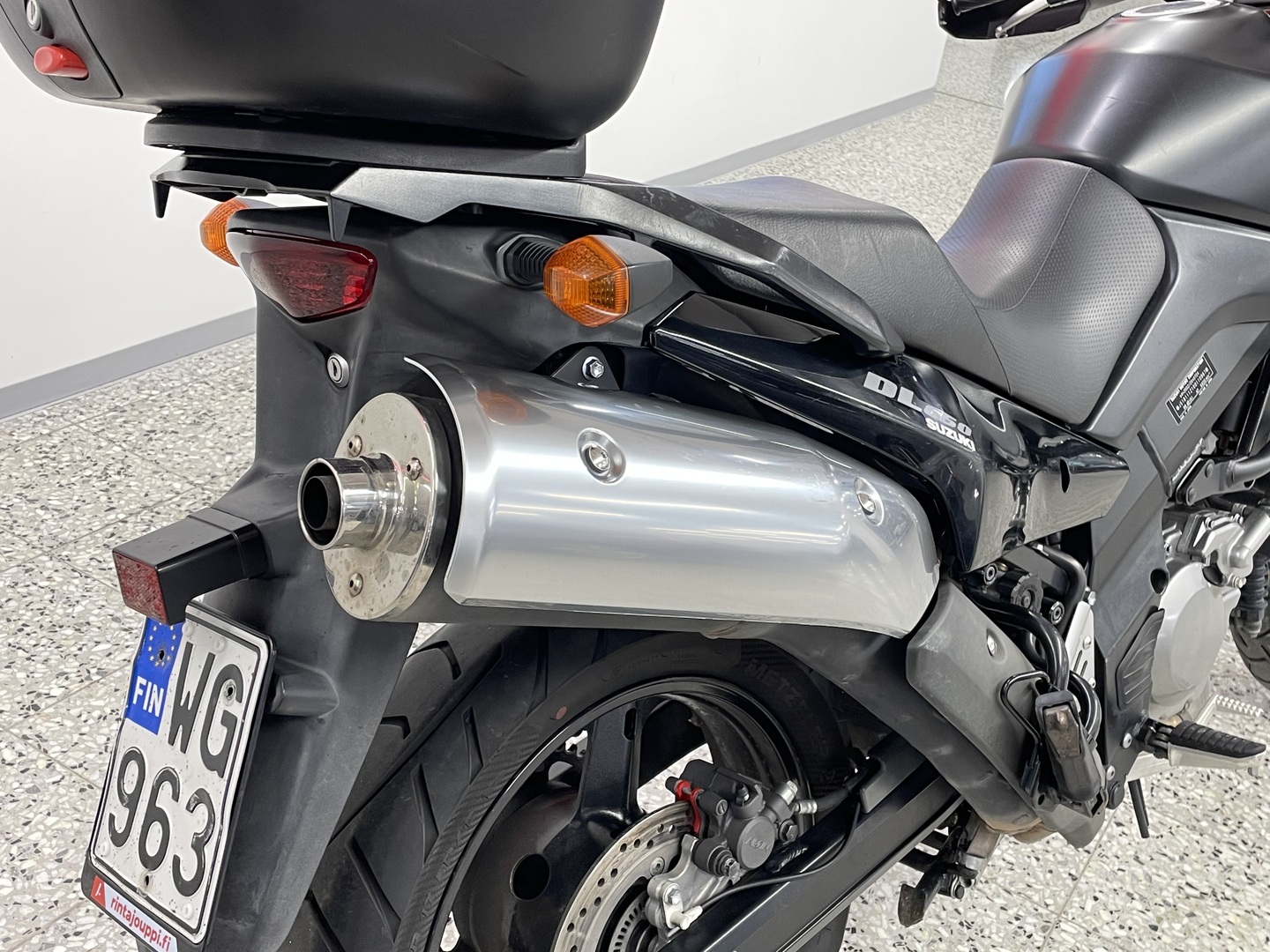 SUZUKI DL 2008