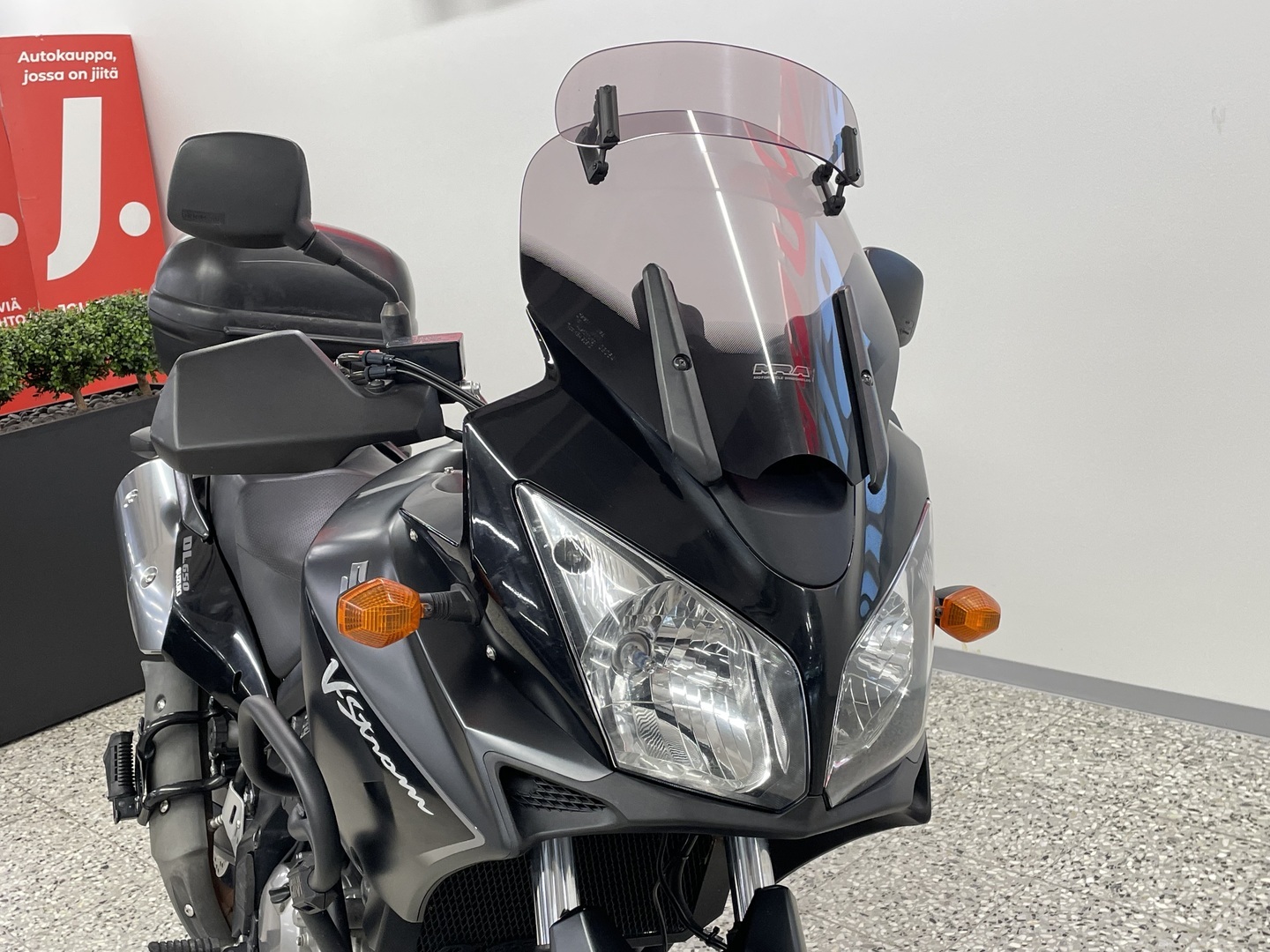 SUZUKI DL 2008