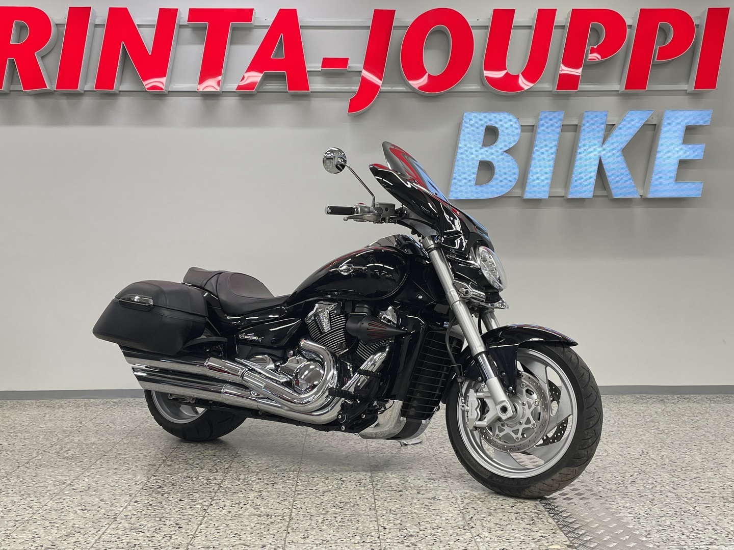 SUZUKI INTRUDER 2008