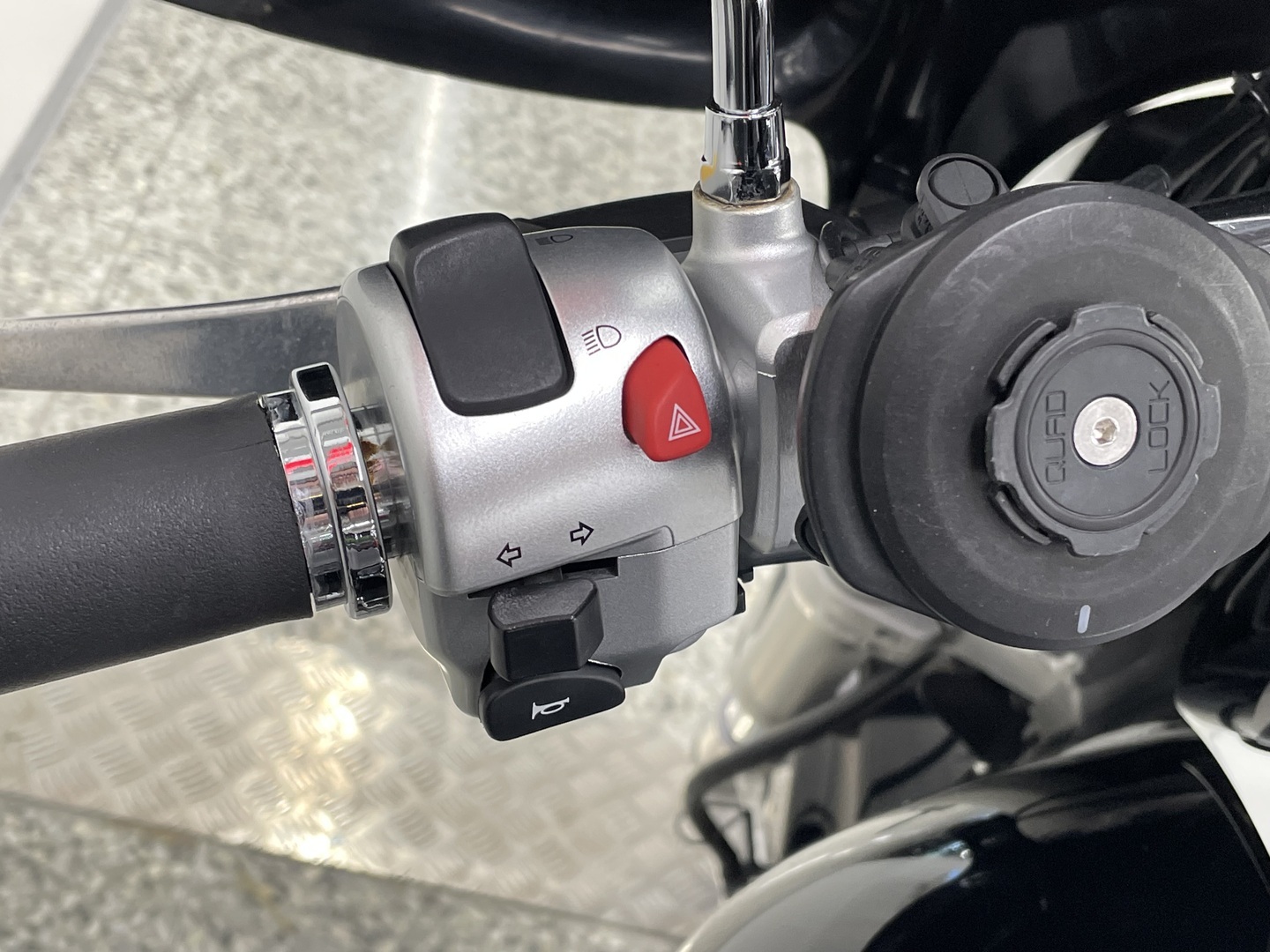 SUZUKI INTRUDER 2008