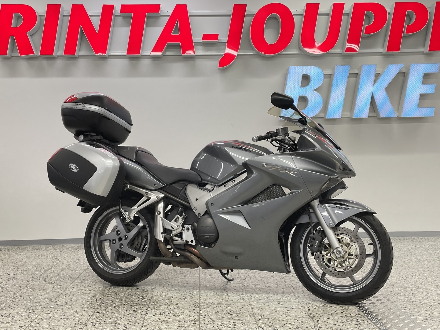 HONDA VFR 2008