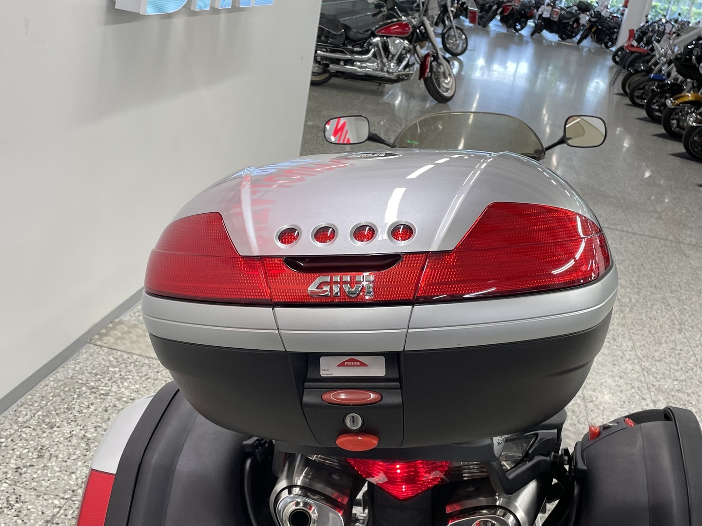 HONDA VFR 2008
