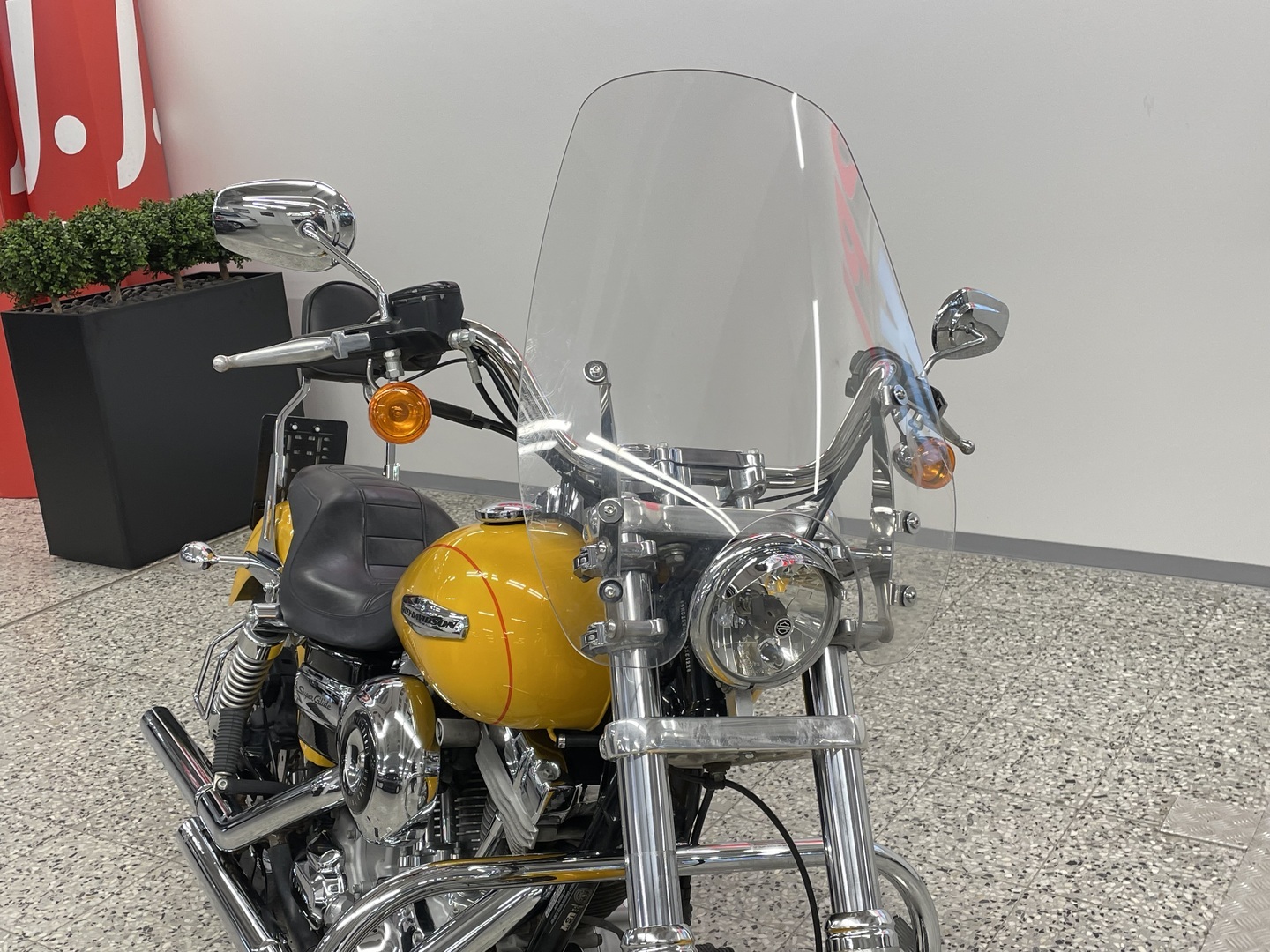 HARLEY-DAVIDSON DYNA 2008