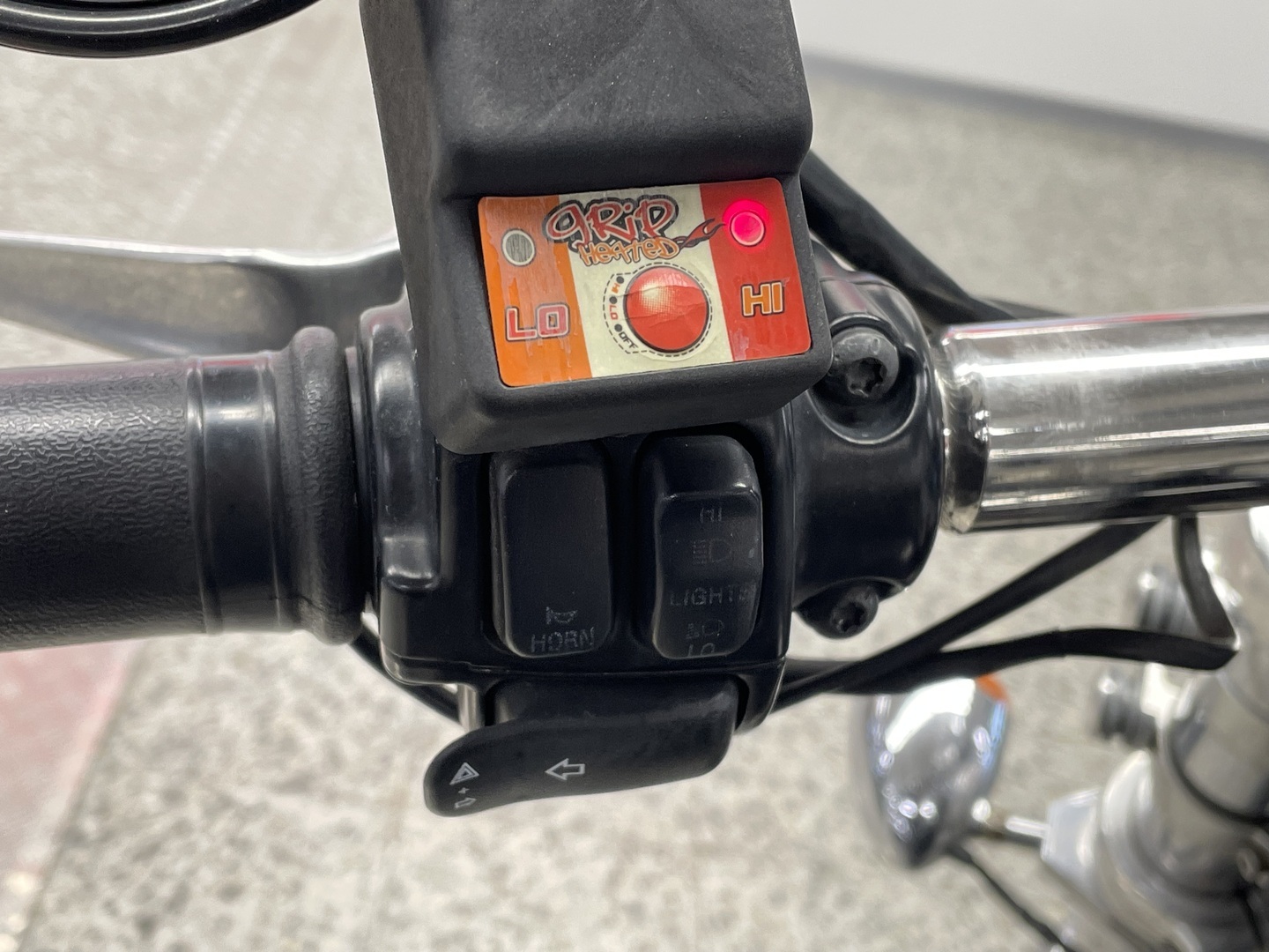 HARLEY-DAVIDSON DYNA 2008