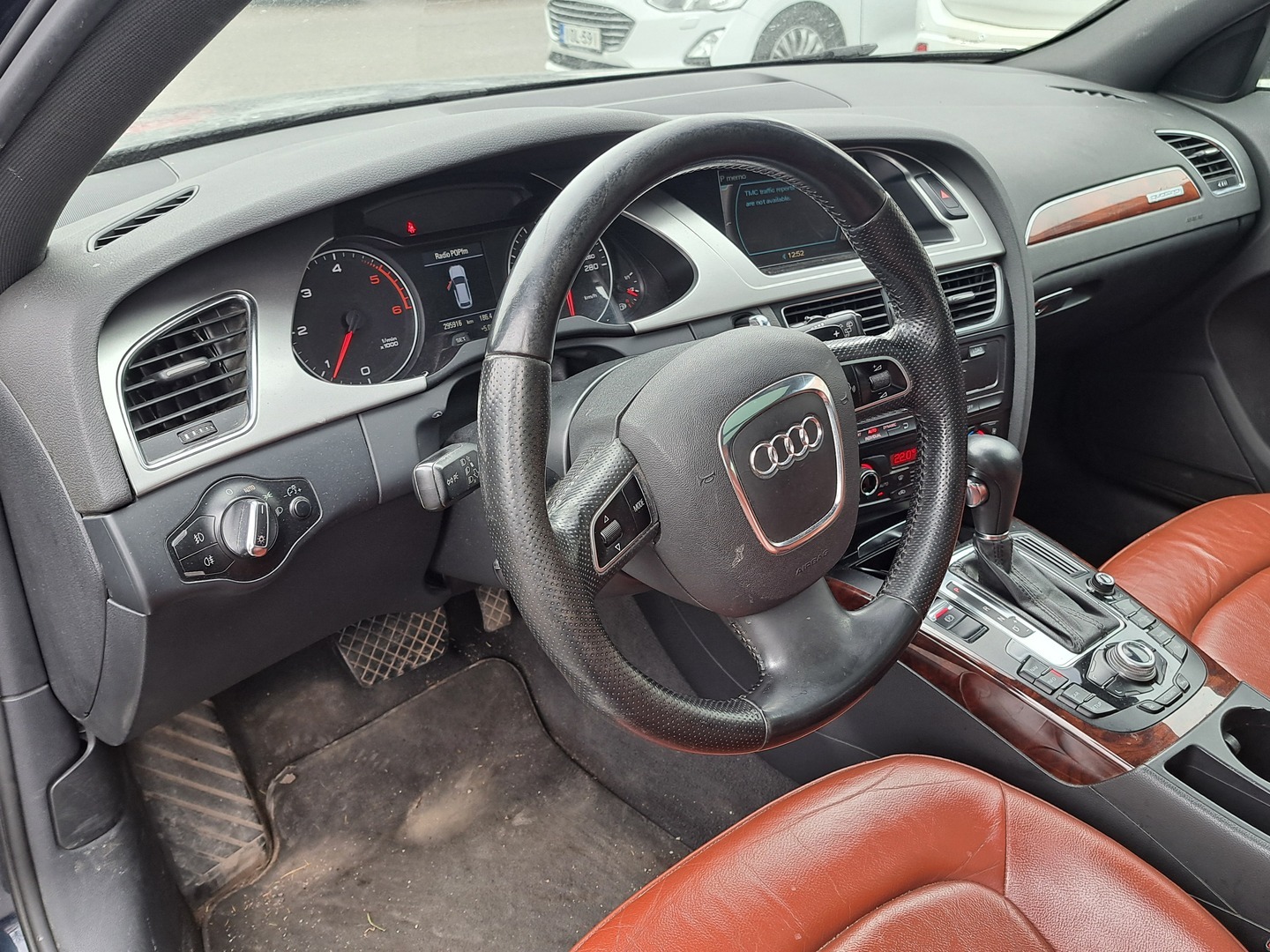 AUDI A4 2008