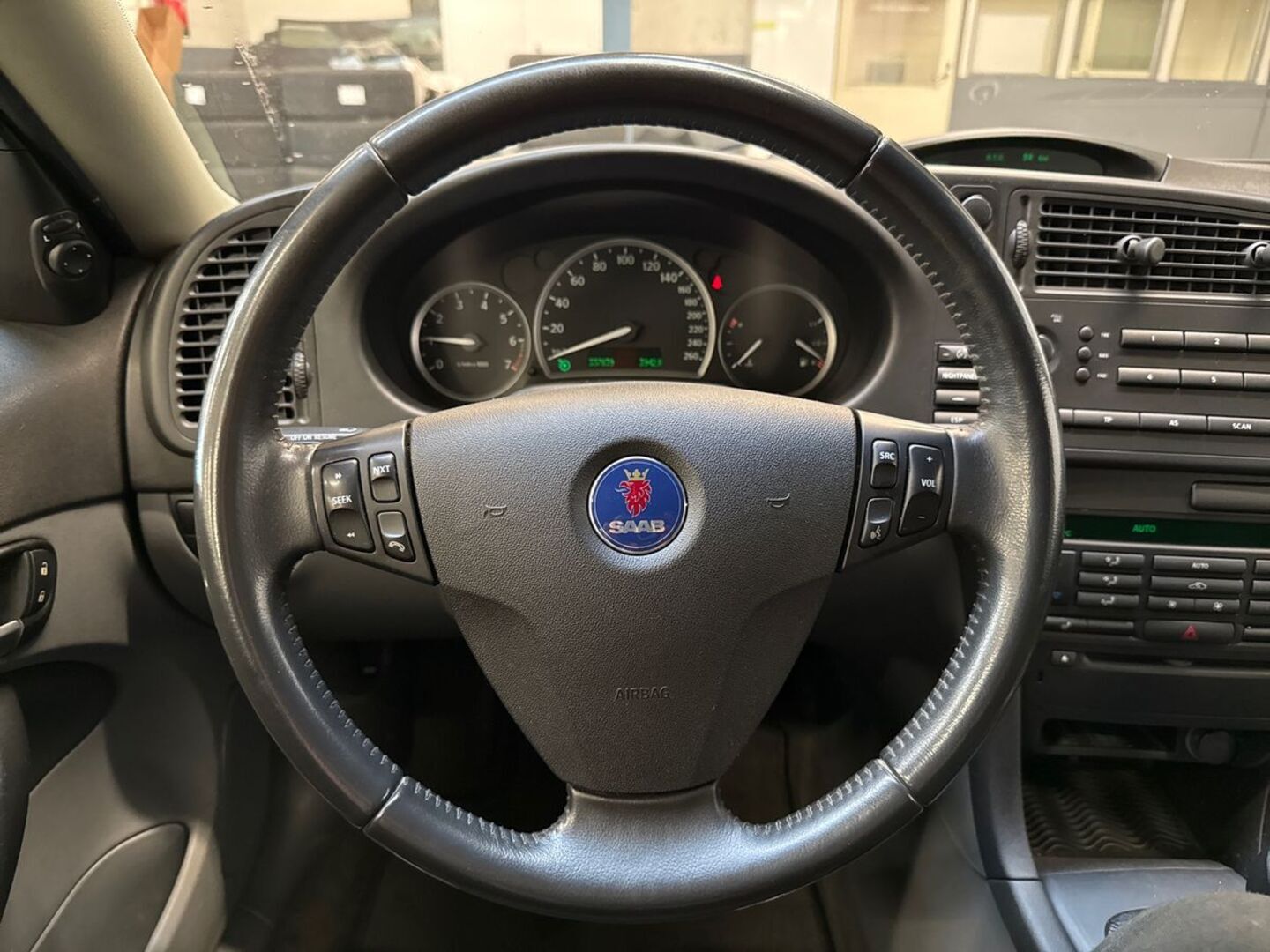 SAAB 9-3 2006