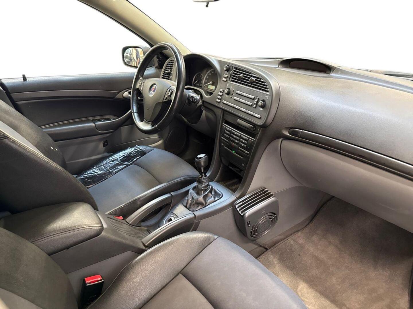 SAAB 9-3 2006