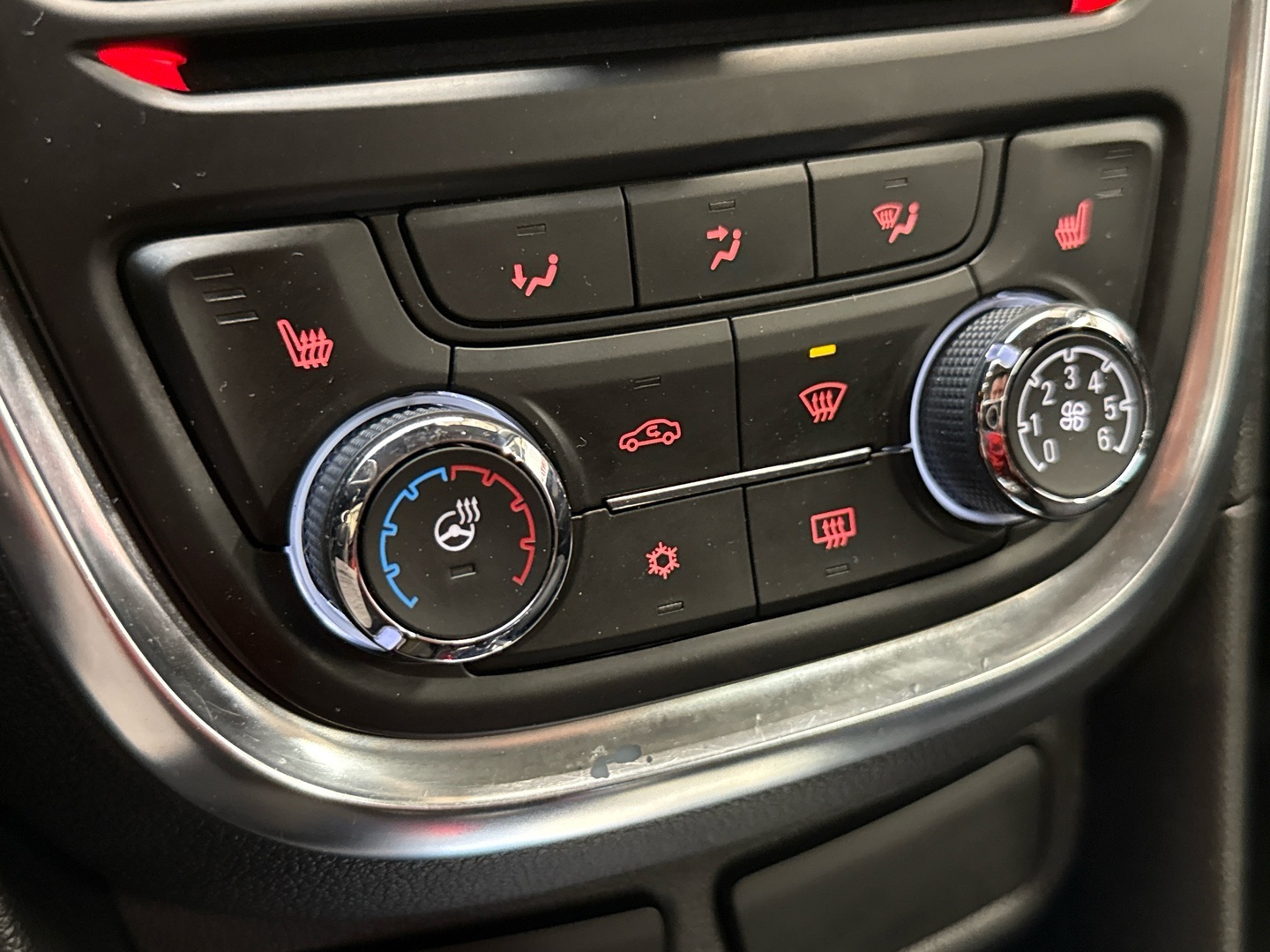 OPEL Mokka 2015