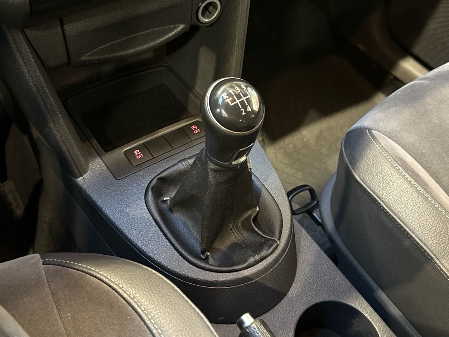 VOLKSWAGEN Caddy Maxi 2014