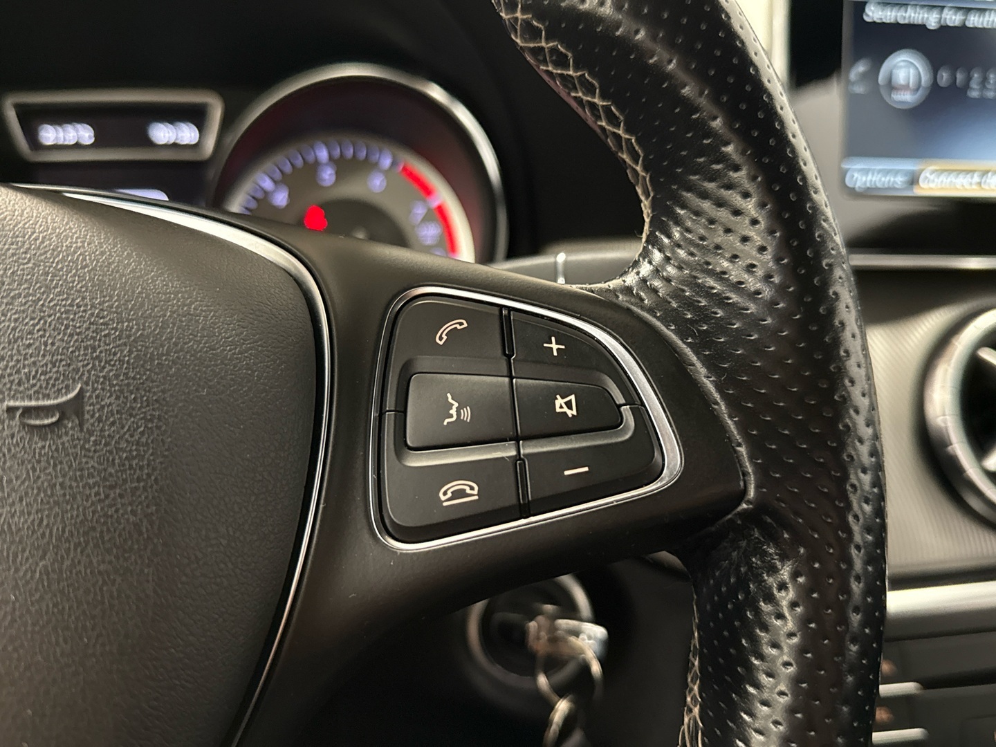 MERCEDES-BENZ CLA 2015