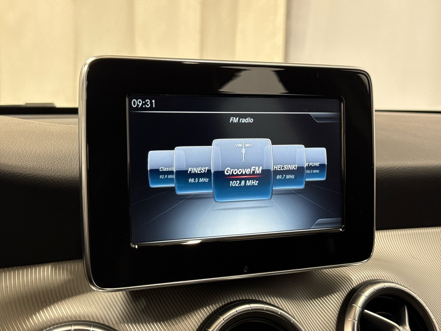 MERCEDES-BENZ CLA 2015