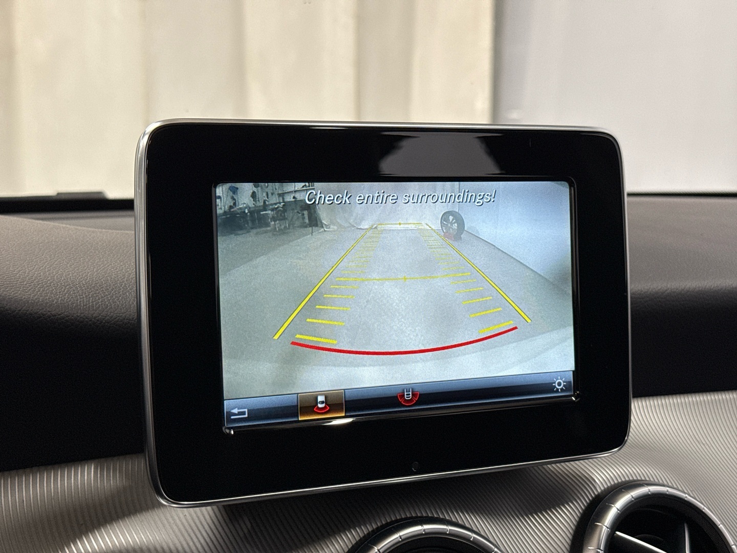 MERCEDES-BENZ CLA 2015