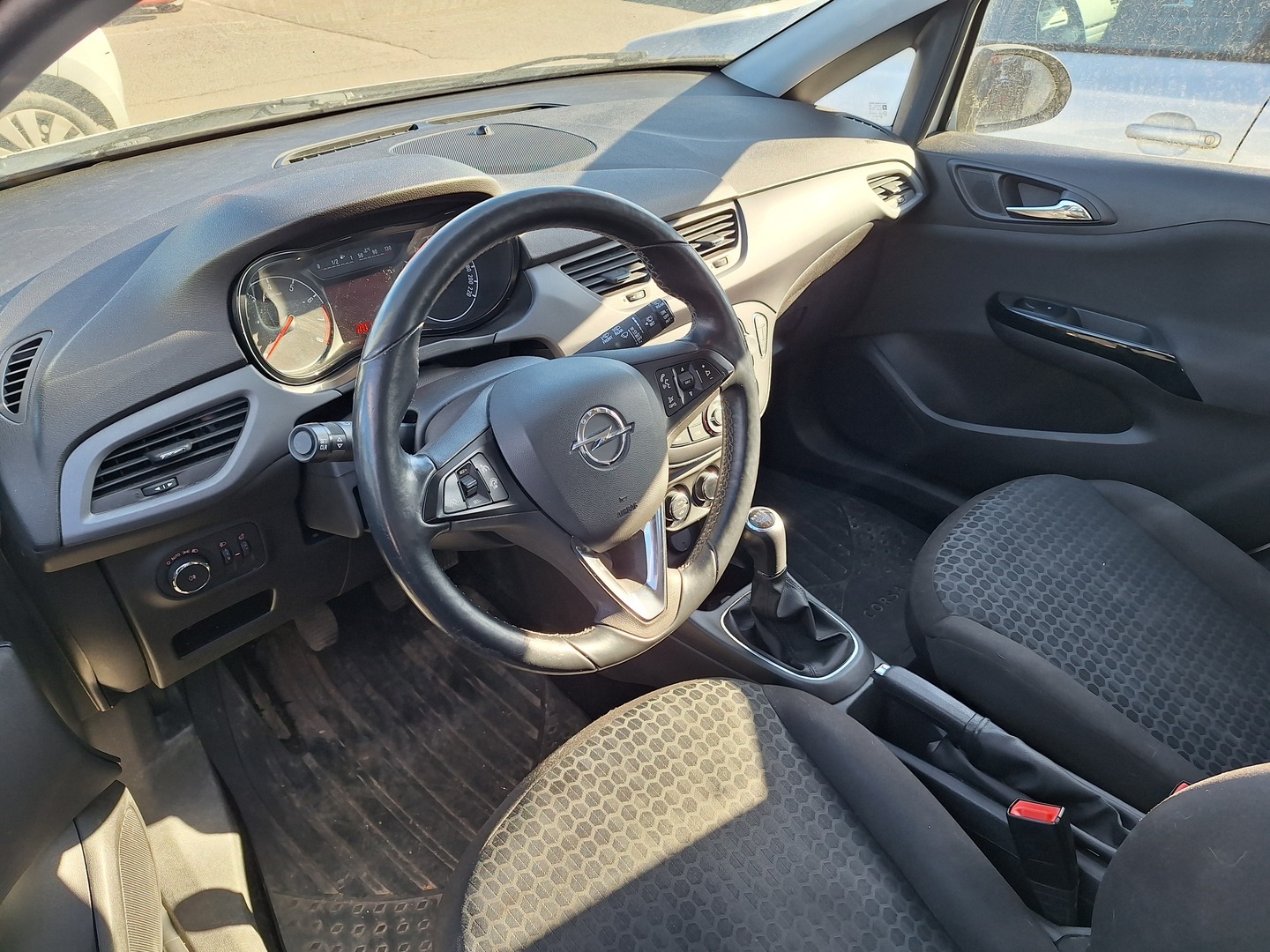 OPEL Corsa 2015