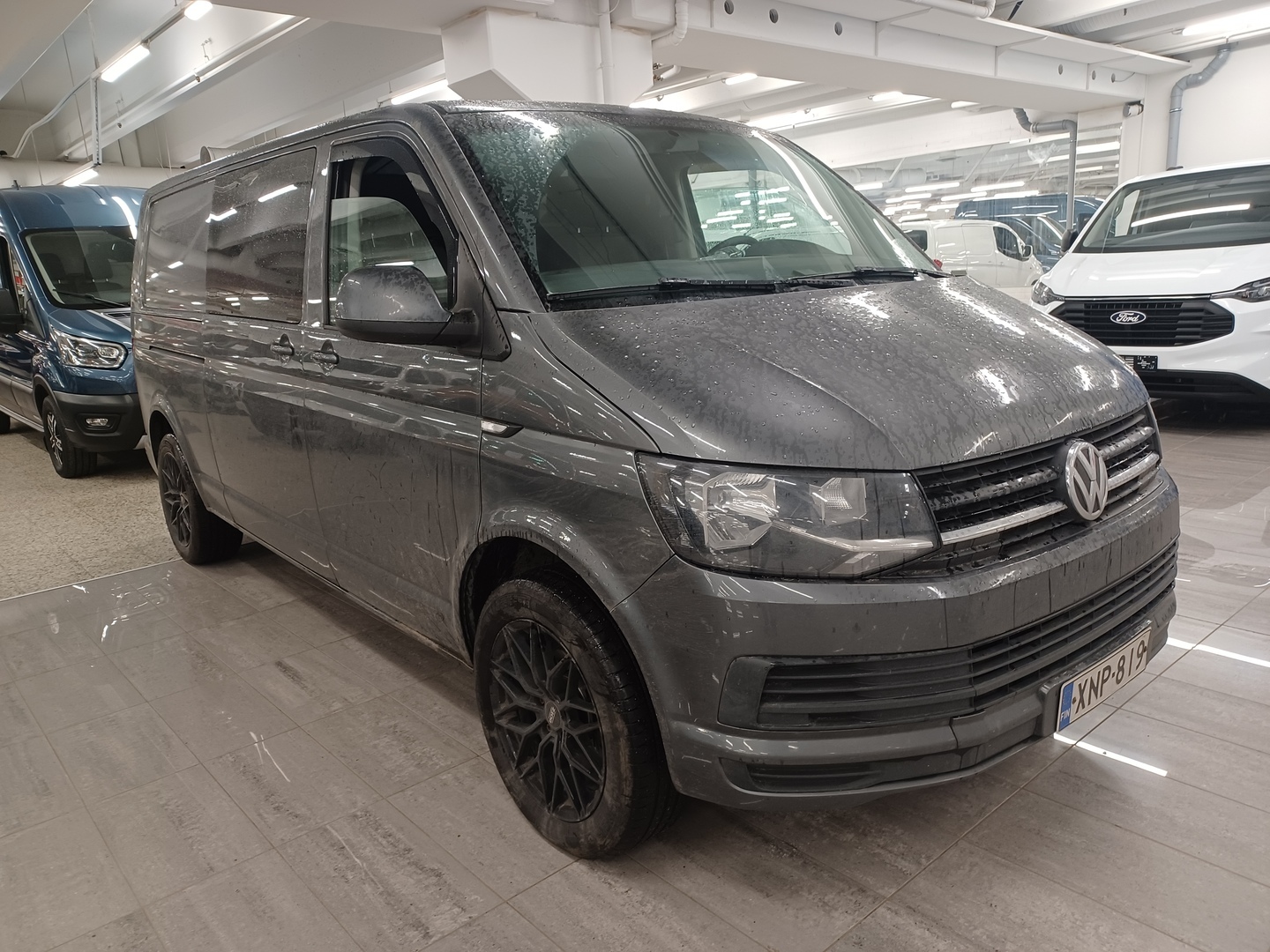 VOLKSWAGEN Transporter 2016
