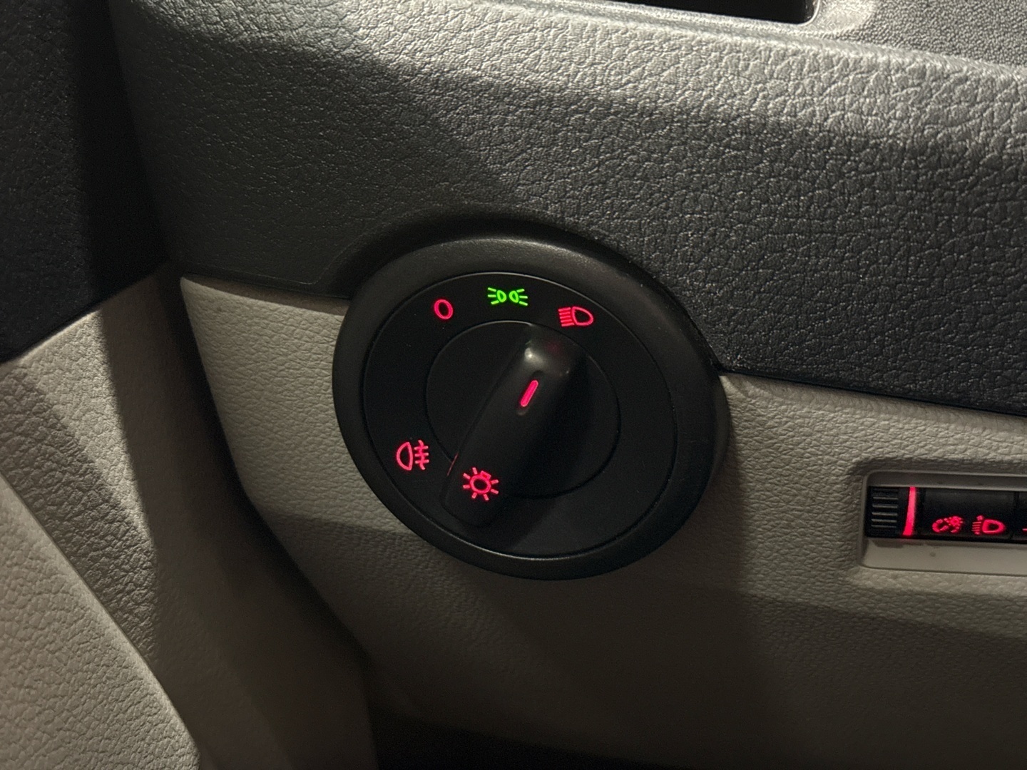 VOLKSWAGEN Transporter 2016