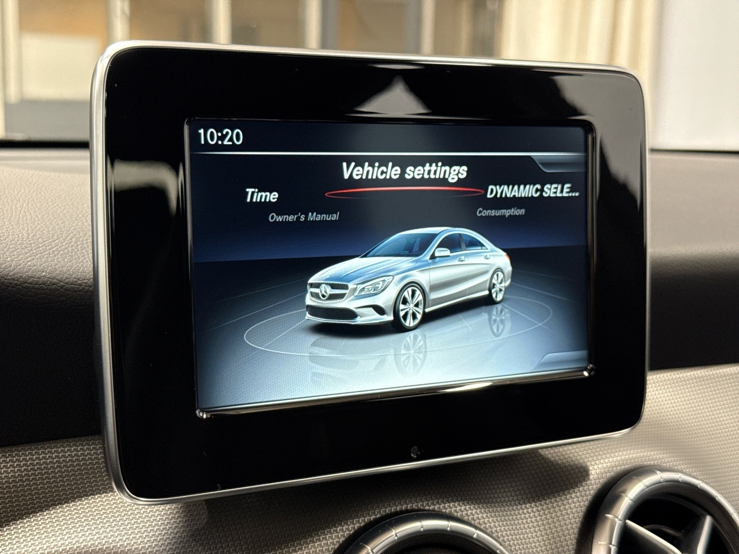 MERCEDES-BENZ CLA 2016