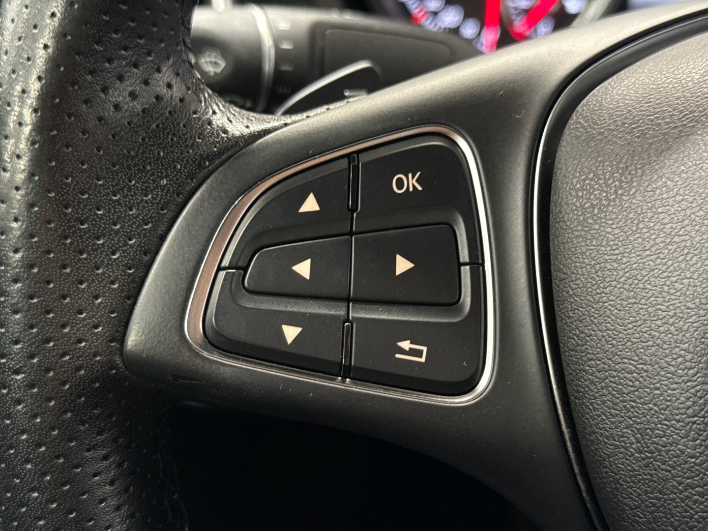 MERCEDES-BENZ CLA 2016