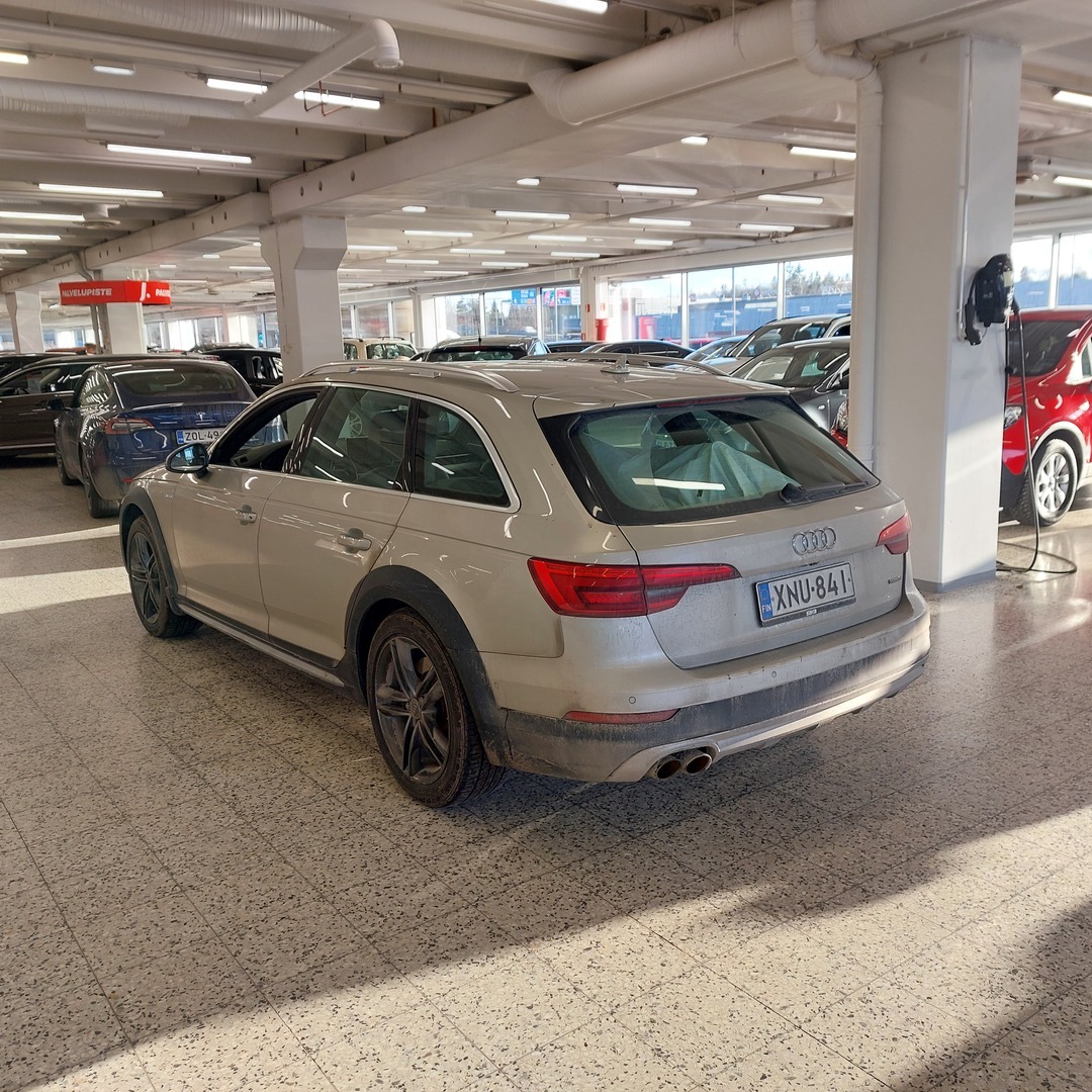 AUDI A4 allroad quattro 2016