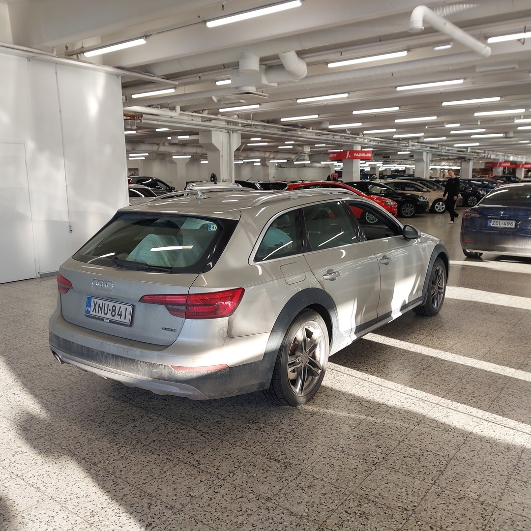 AUDI A4 allroad quattro 2016