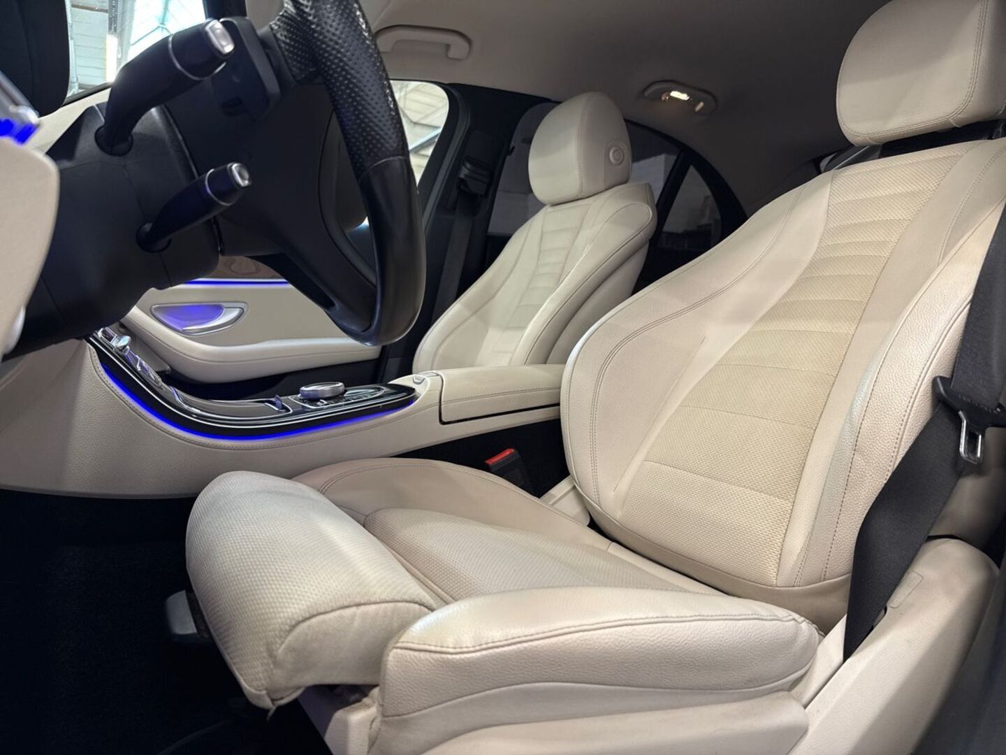 MERCEDES-BENZ E 2017