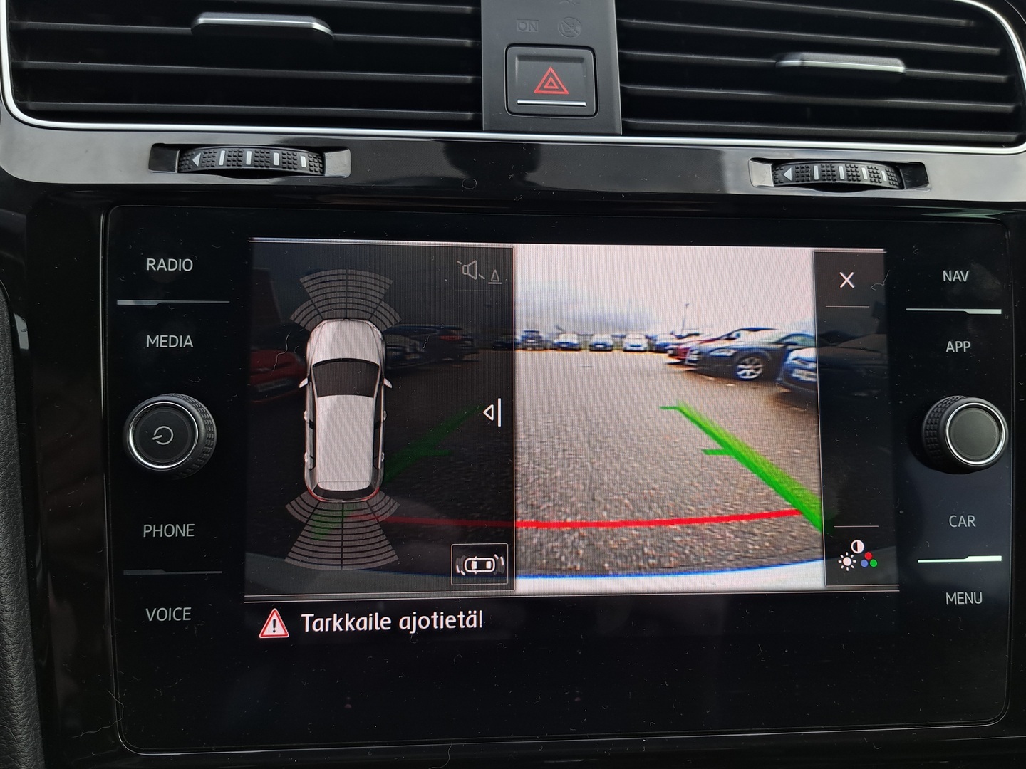 VOLKSWAGEN Golf 2017