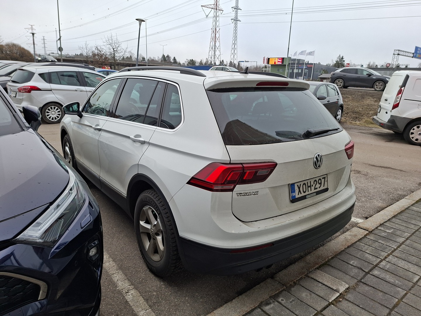 VOLKSWAGEN Tiguan 2017