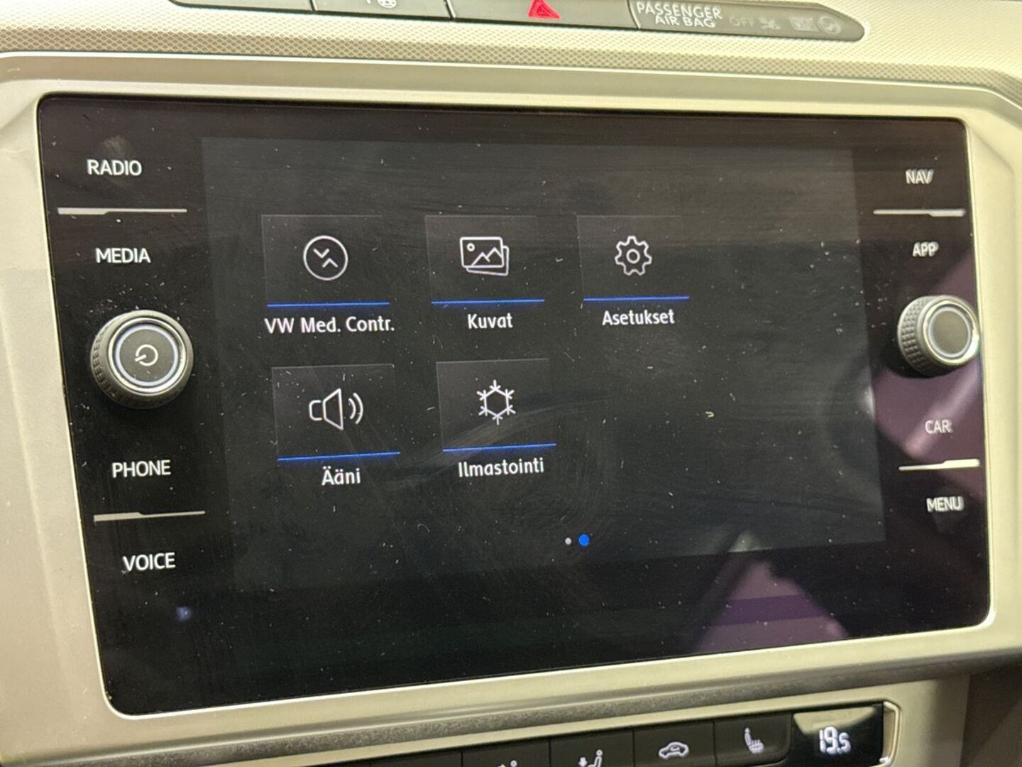 VOLKSWAGEN Passat 2018