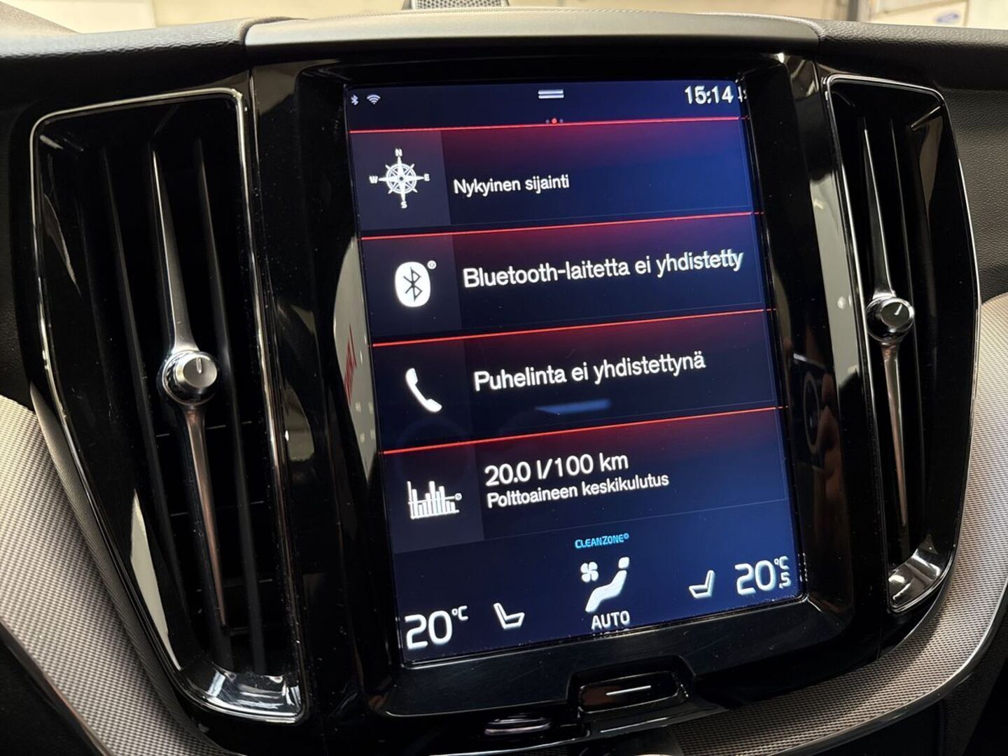 VOLVO XC60 2018