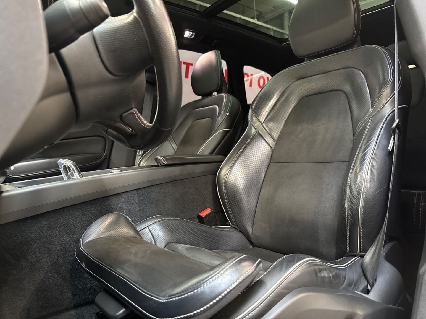 VOLVO XC60 2018