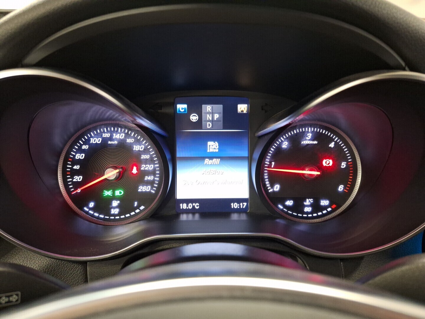 MERCEDES-BENZ GLC 2016